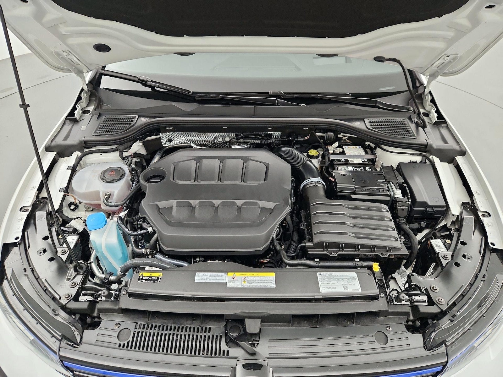 2025 Volkswagen Golf R R - Photo 22