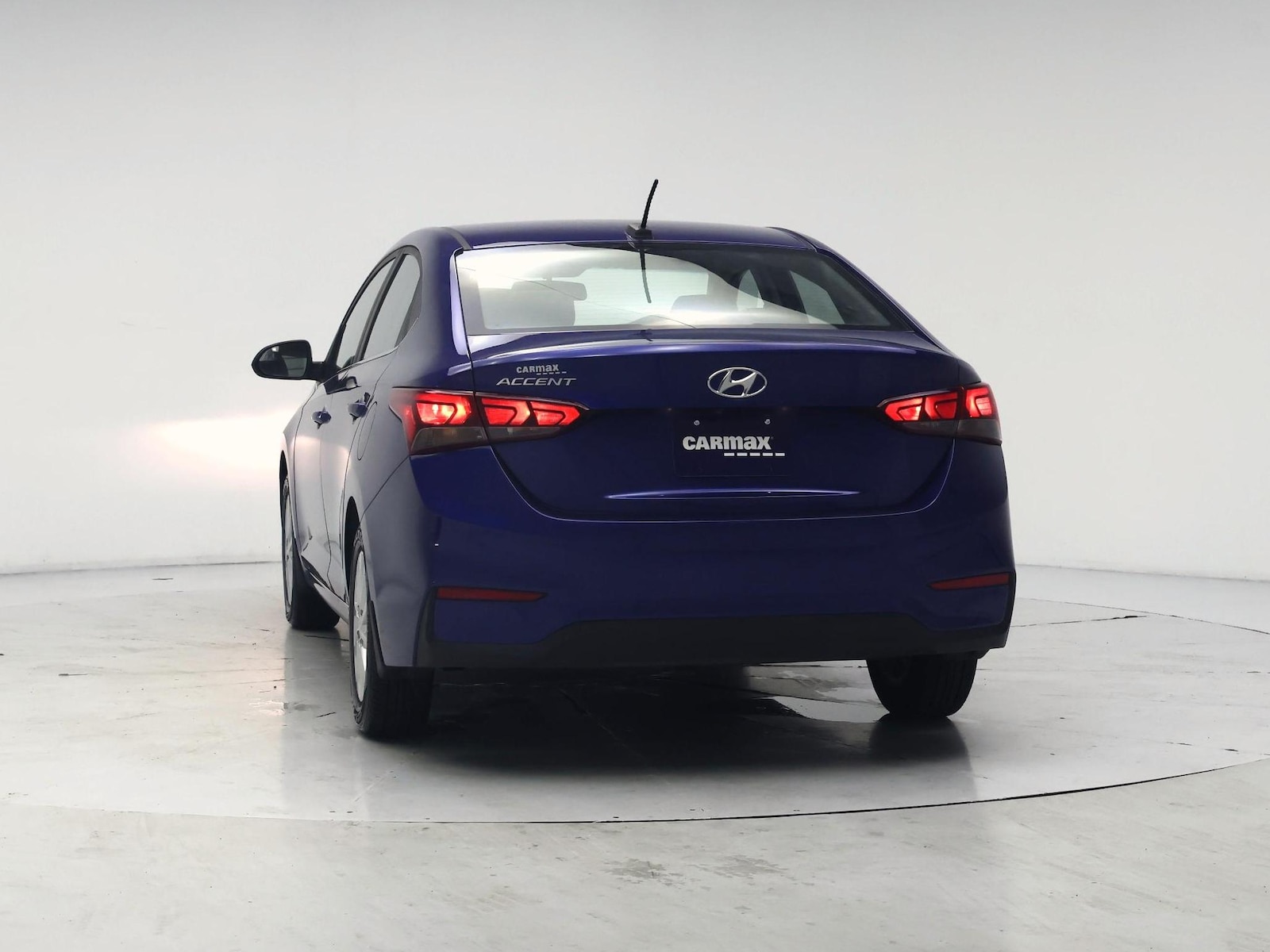2019 Hyundai Accent SEL - Photo 7