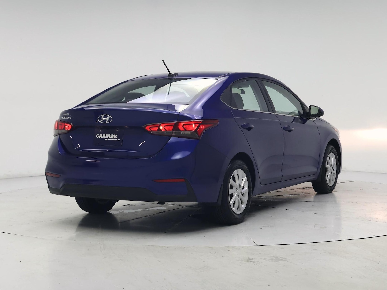 2019 Hyundai Accent SEL - Photo 9