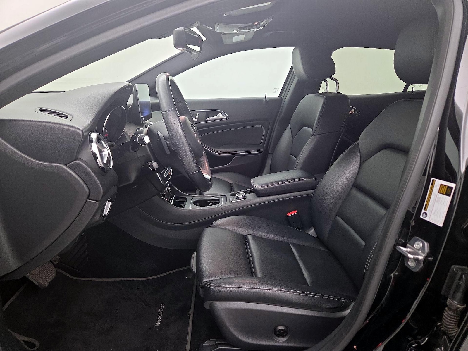 Power Seat(s) & Side Airbags