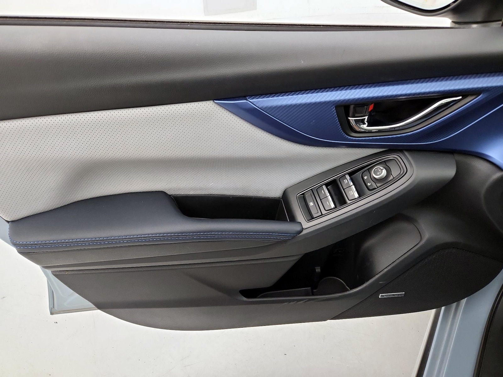 2021 Subaru Crosstrek Hybrid - Photo 13
