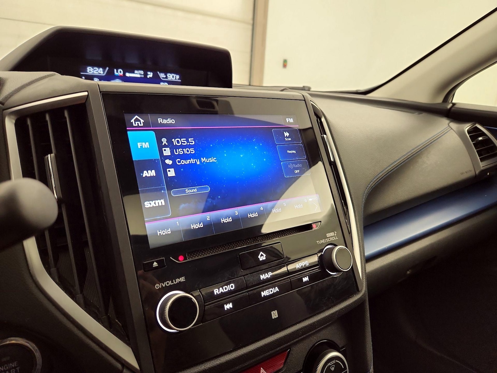 2021 Subaru Crosstrek Hybrid - Photo 16