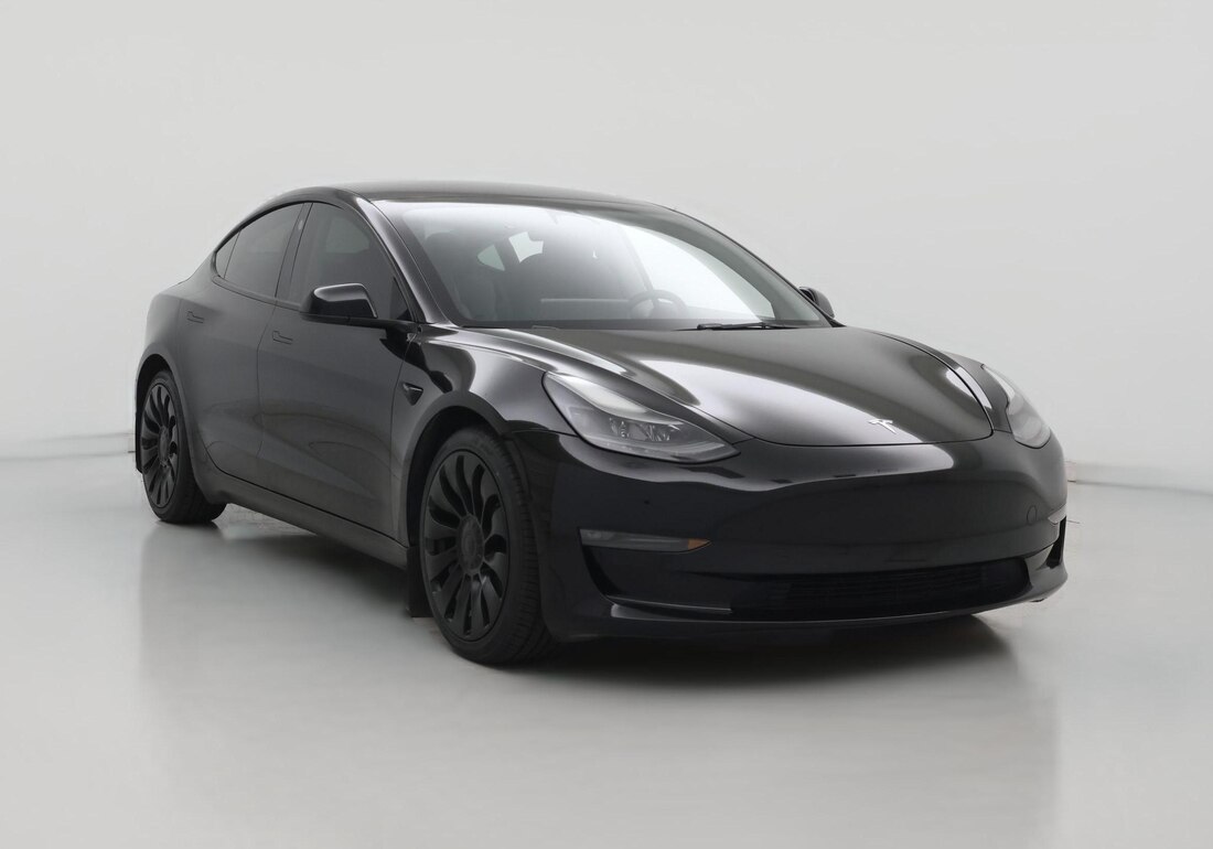 2022 Tesla Model 3 Performance in Black — CarMax photo
