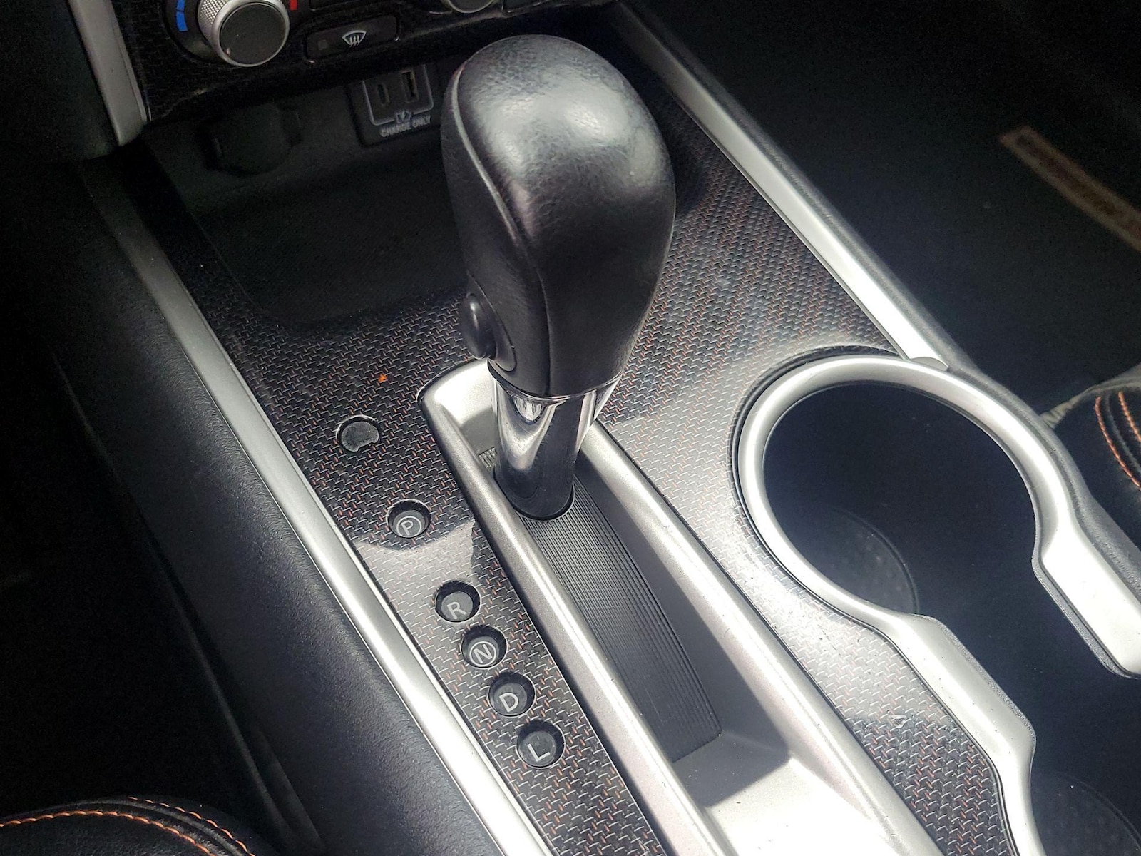 2019 Nissan Pathfinder SV - Photo 18