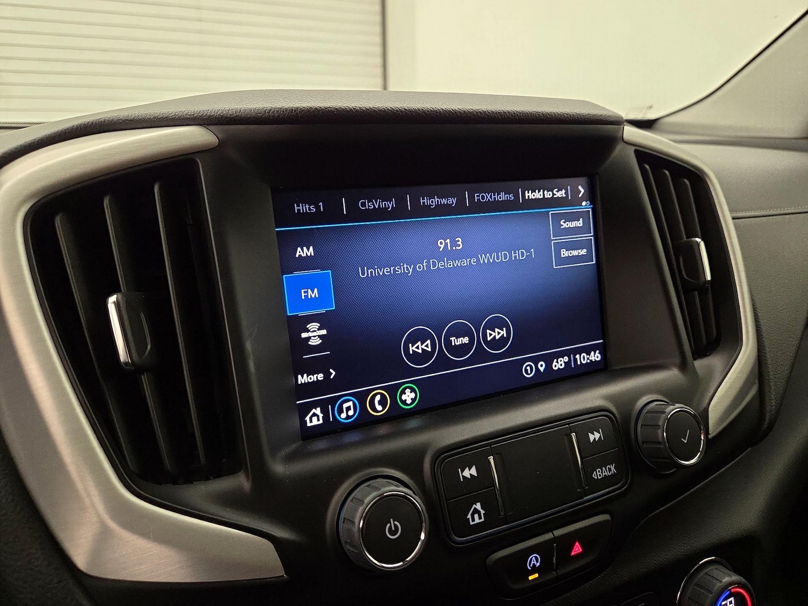 2024 GMC Terrain SLT - Photo 16