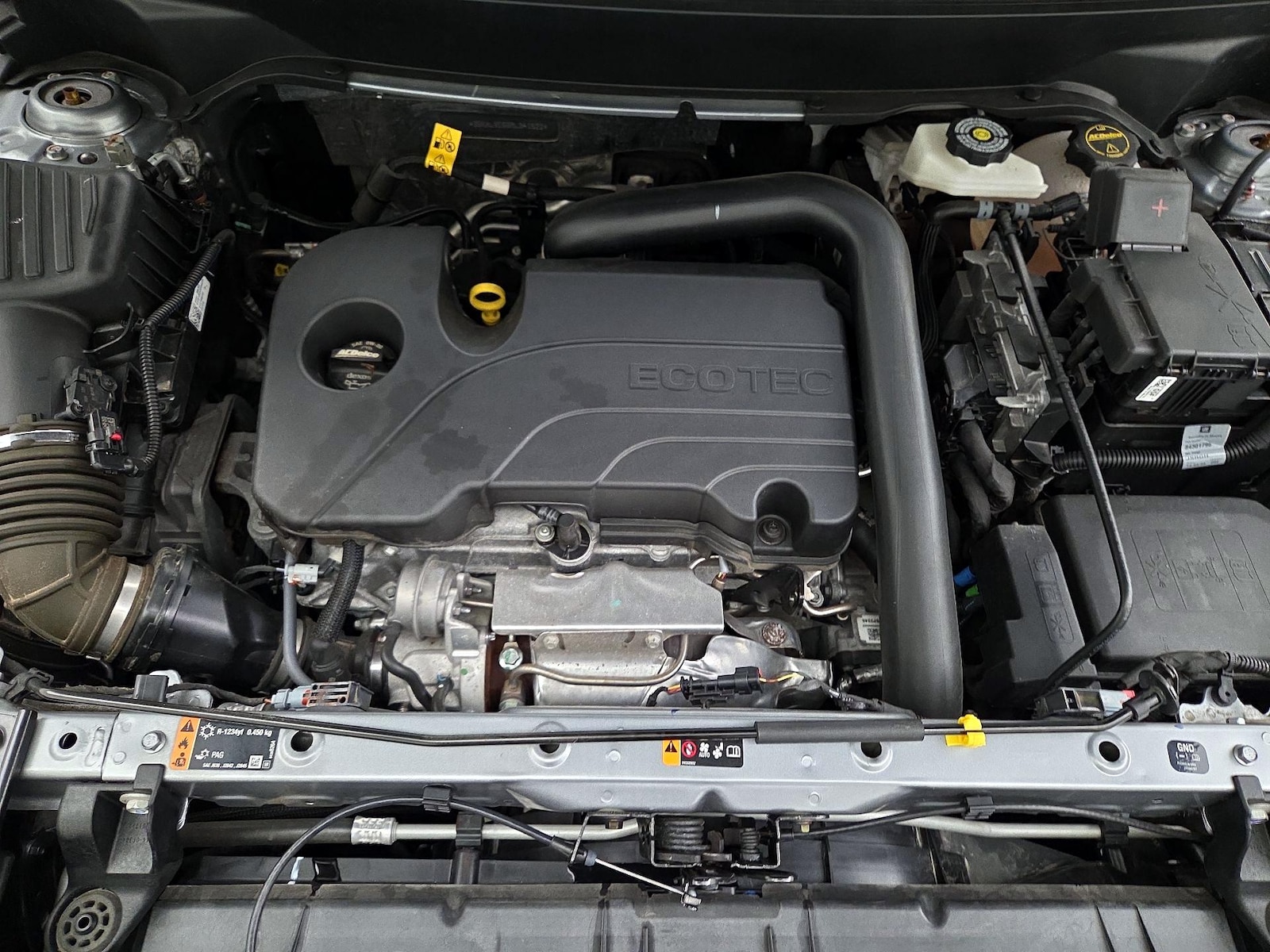 2024 GMC Terrain SLT - Photo 22
