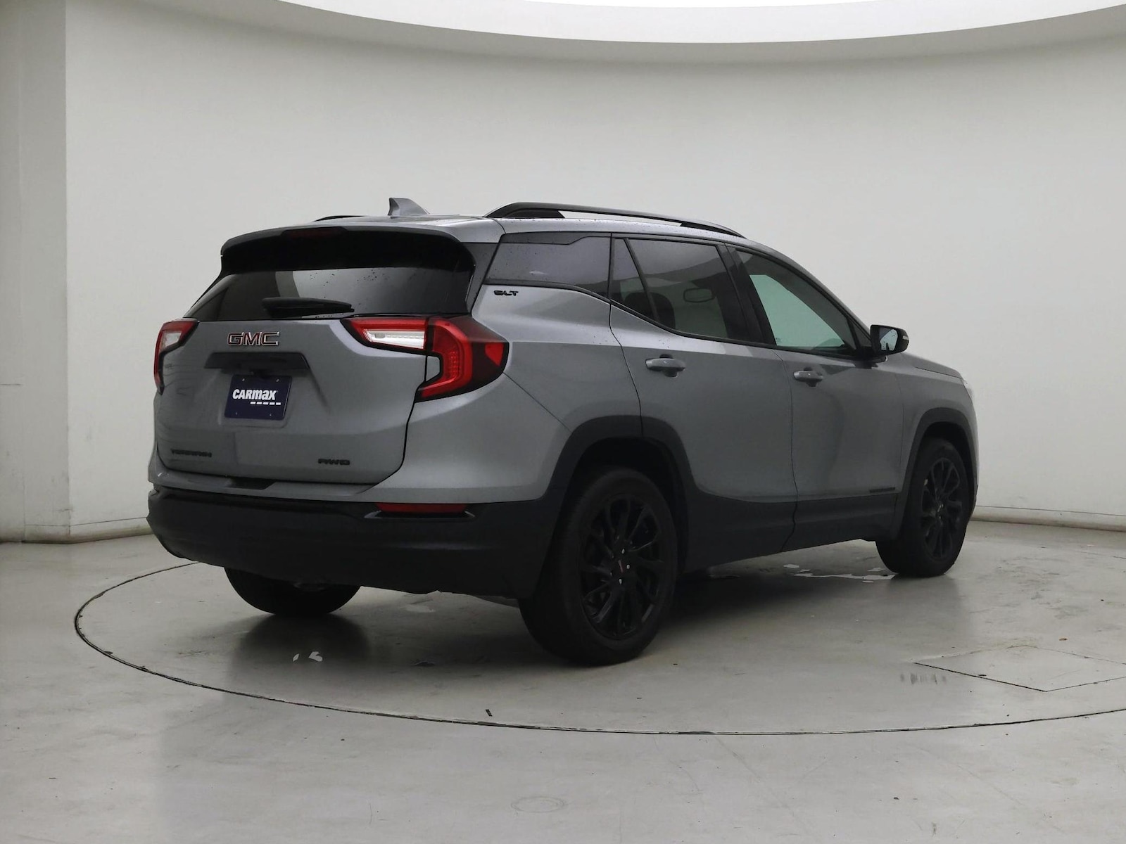 2024 GMC Terrain SLT - Photo 9