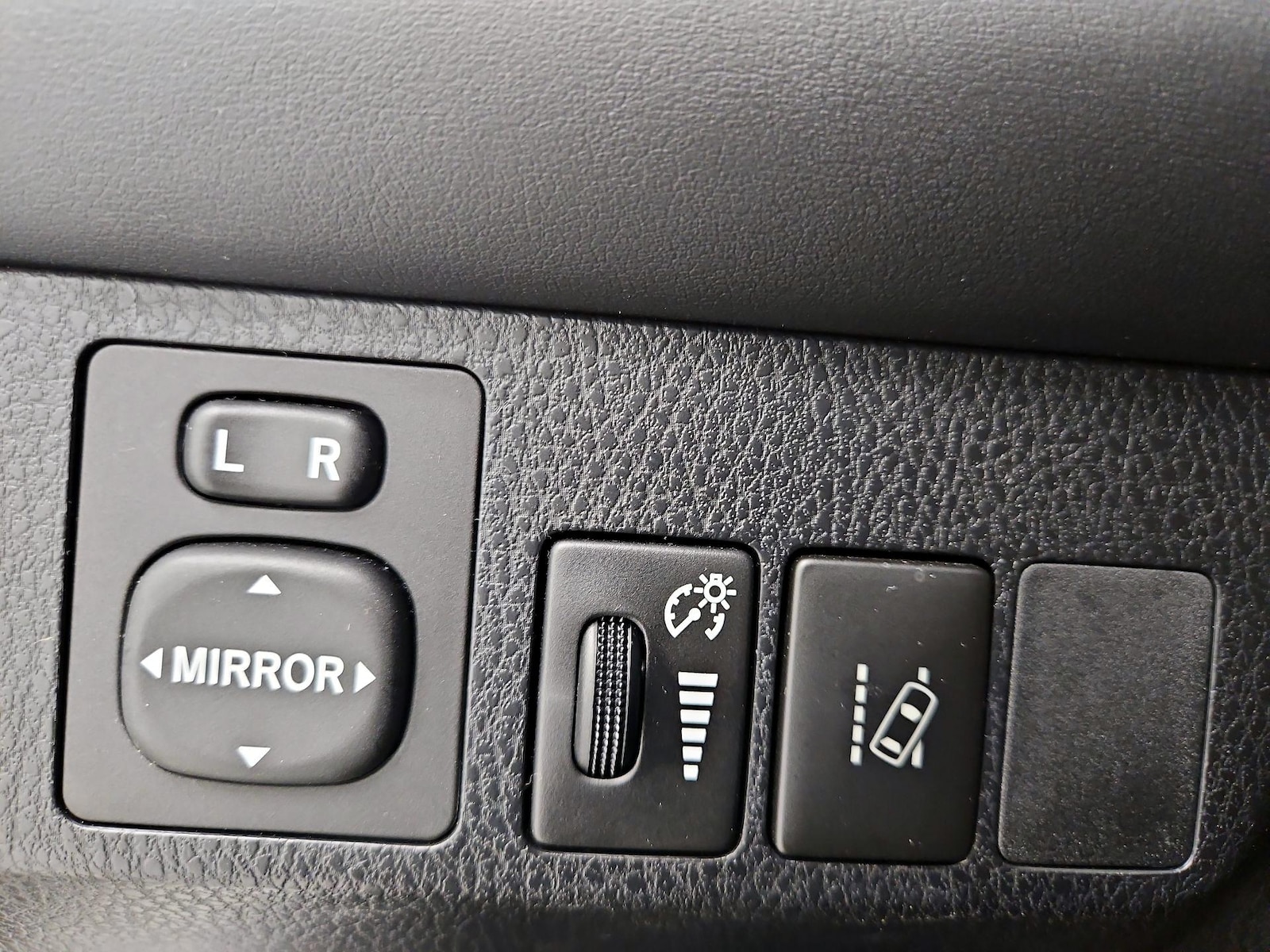 2018 Toyota RAV4 XLE, photo 14