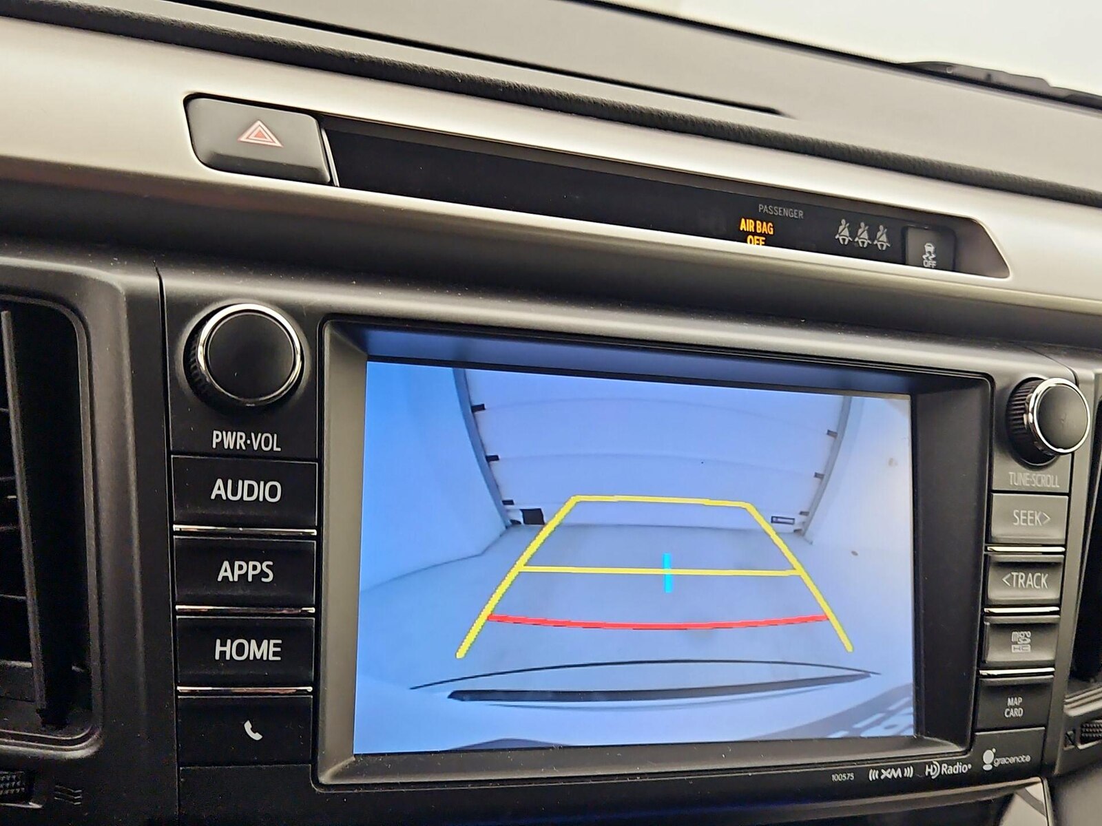 2018 Toyota RAV4 XLE, photo 15