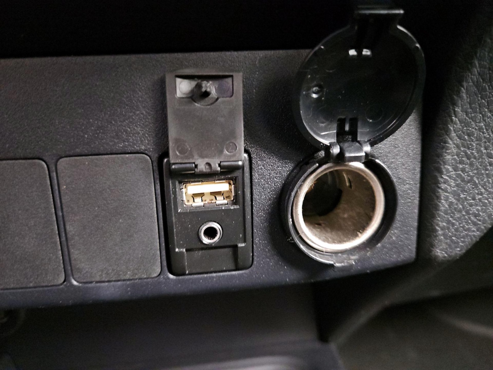 2018 Toyota RAV4 XLE, photo 19