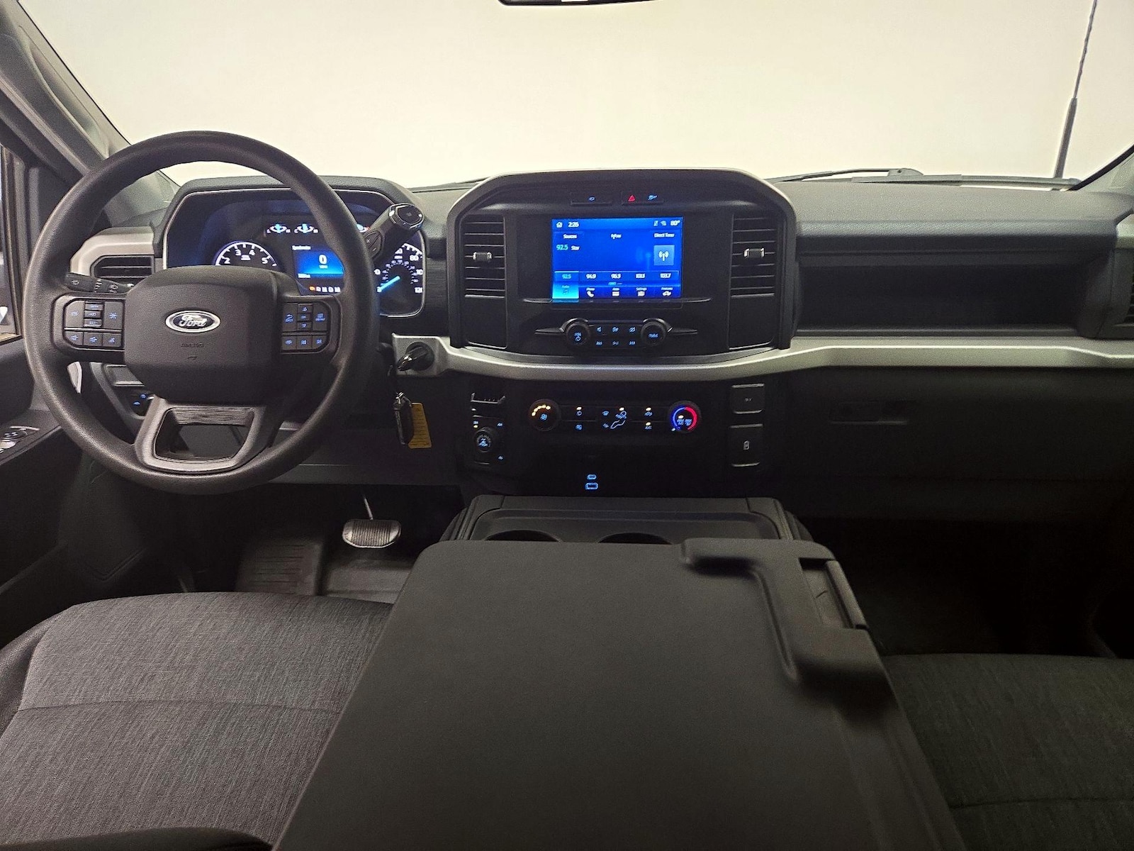 2022 Ford F-150 XL - Photo 10