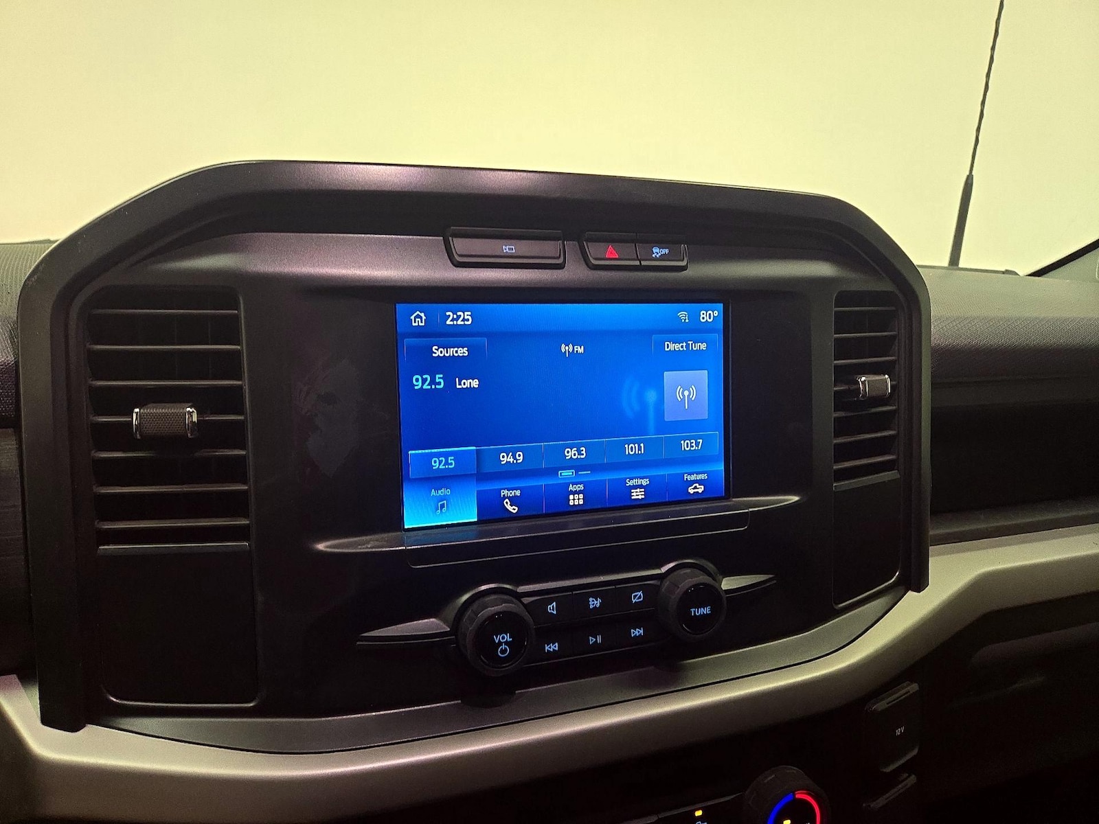 2022 Ford F-150 XL - Photo 16