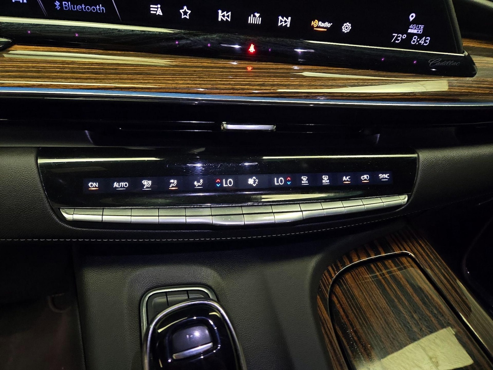 2023 Cadillac Escalade ESV Premium Luxury - Photo 18