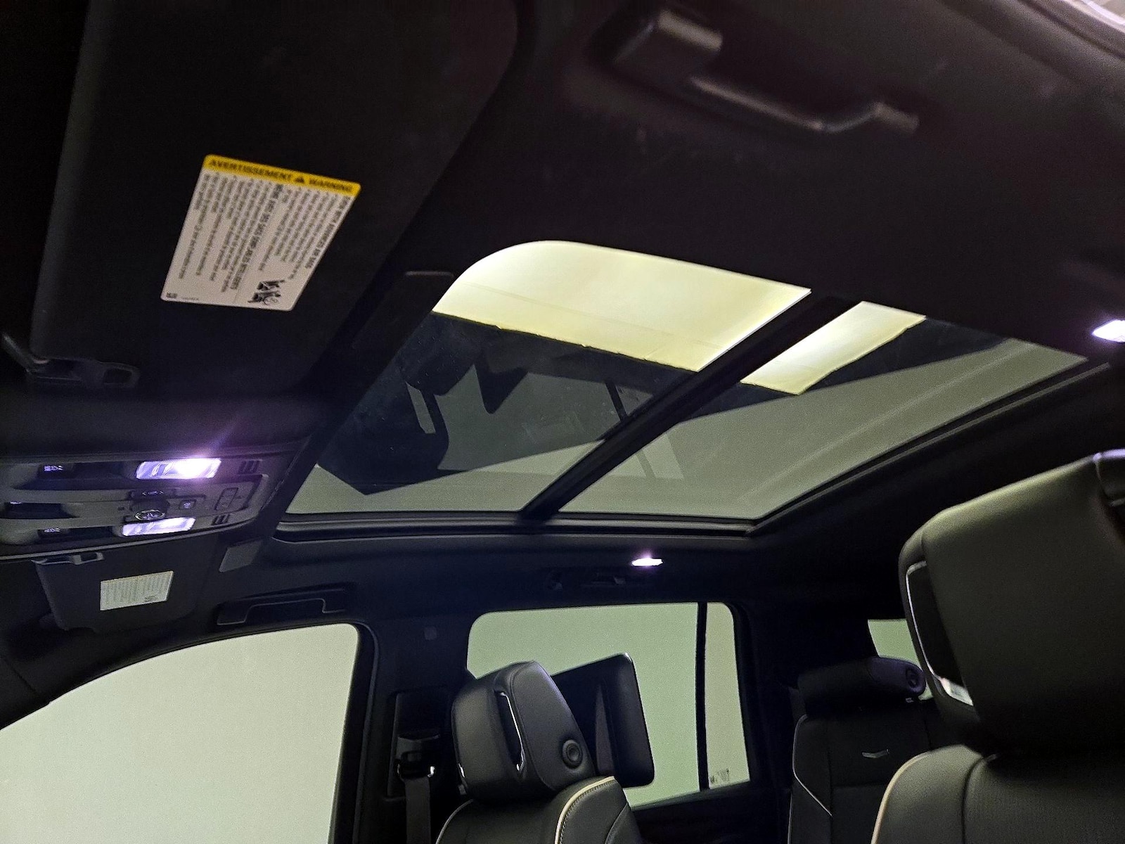 2023 Cadillac Escalade ESV Premium Luxury - Photo 21