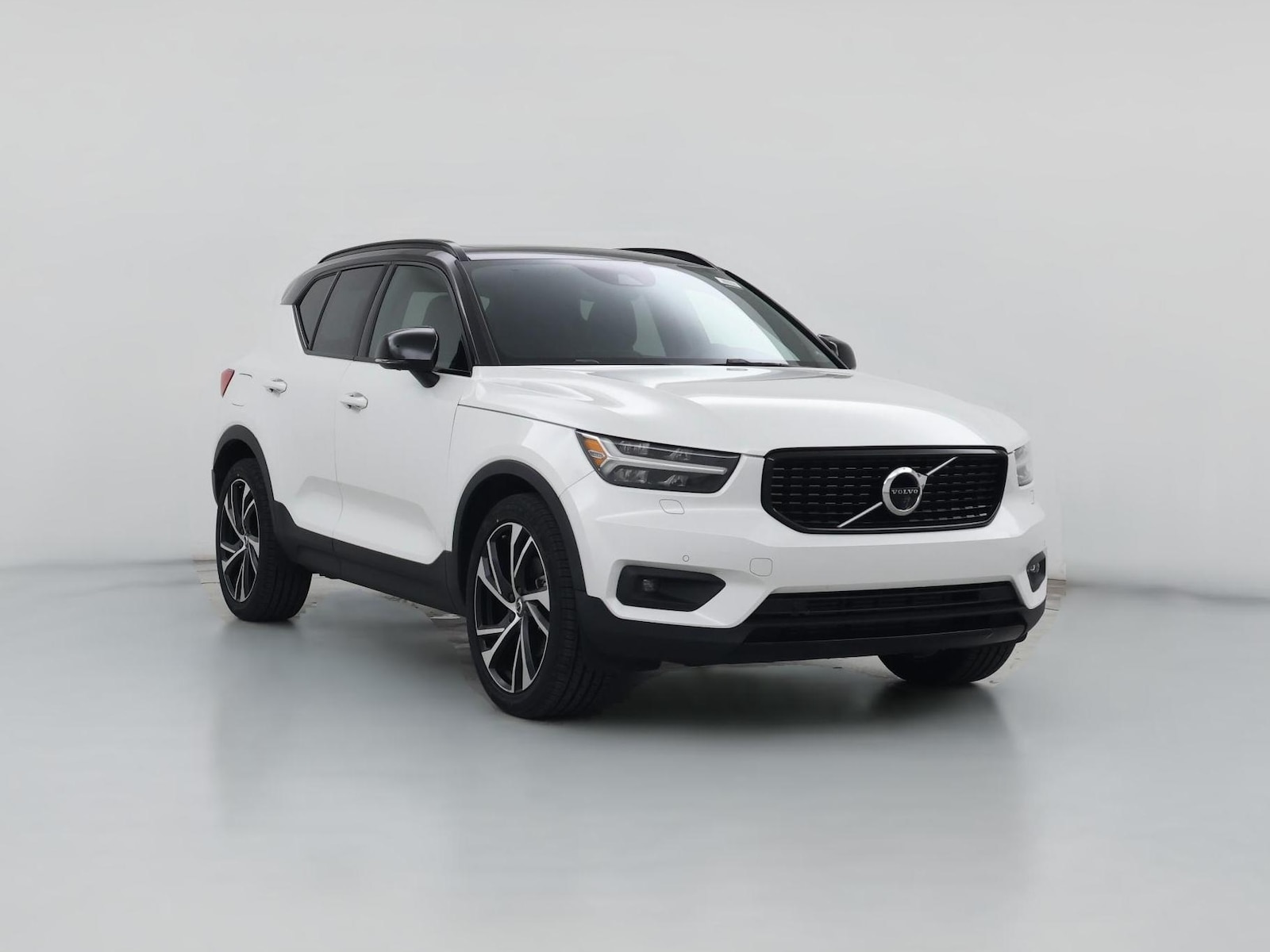 2022 Volvo XC40