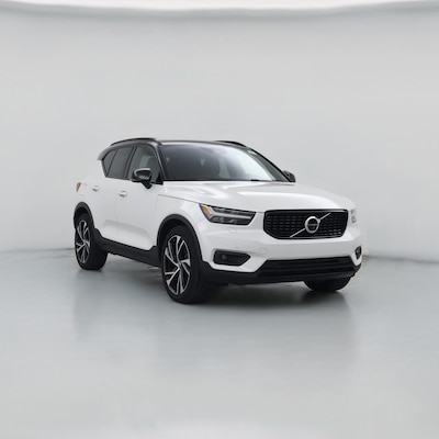 2022 Volvo XC40 T5 R-Design