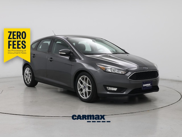 Gray 2015 Ford Focus Hatchback Front-Wheel Drive Automatic