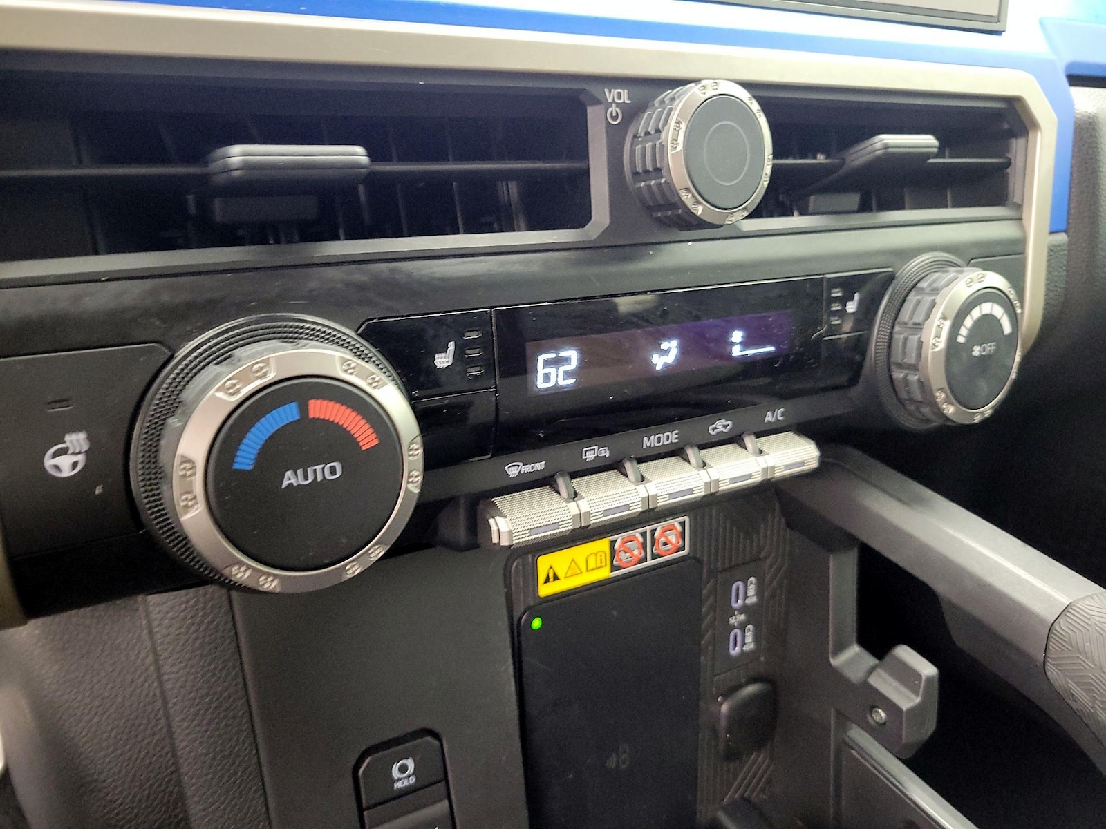 2024 Toyota Tacoma TRD Sport - Photo 17