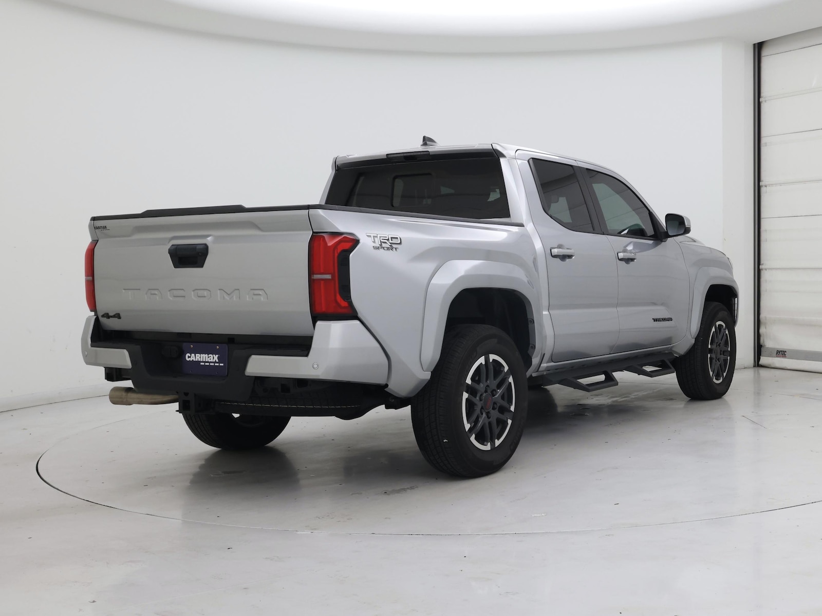2024 Toyota Tacoma TRD Sport - Photo 9