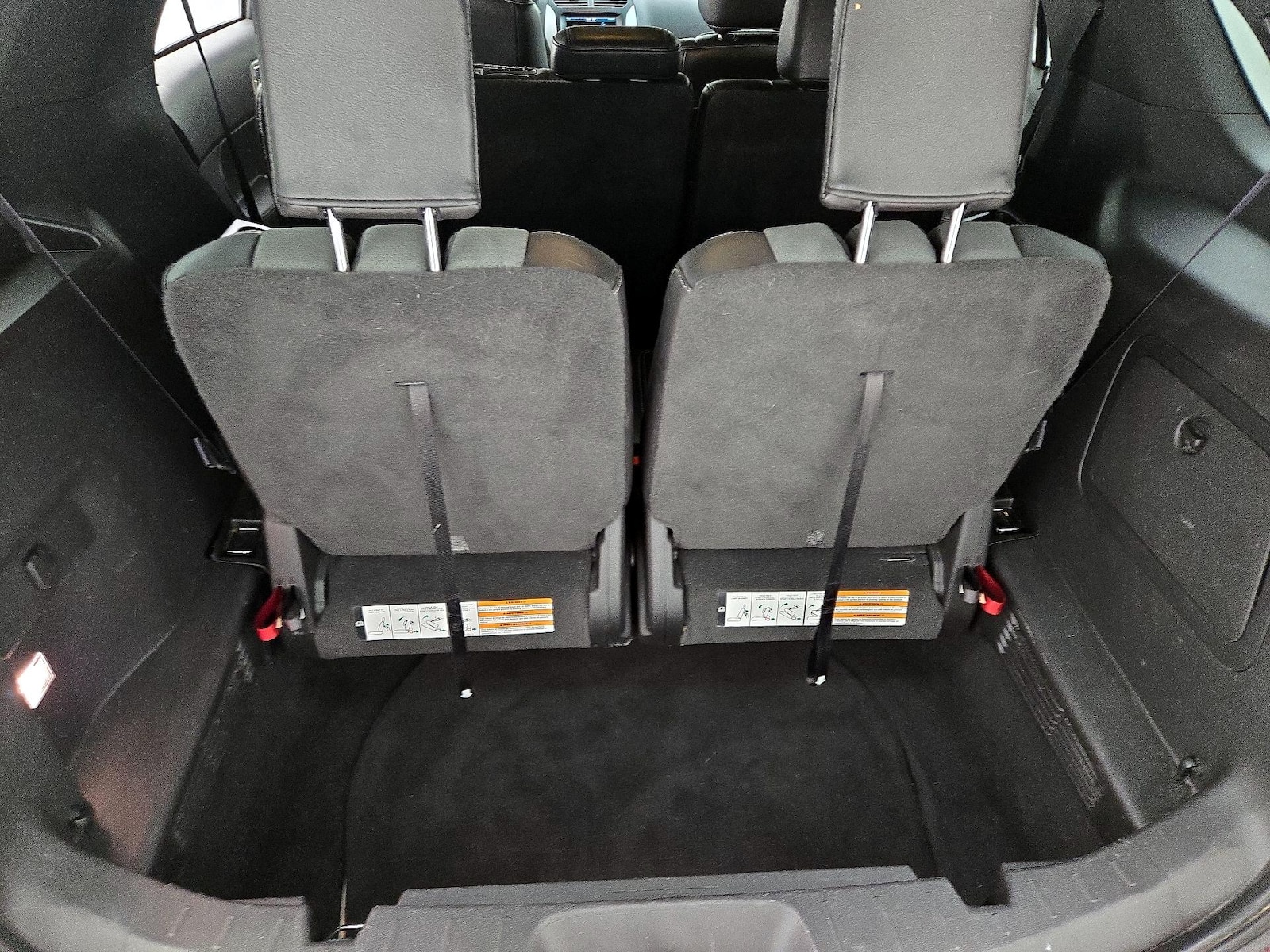 2015 Ford Explorer XLT - Photo 22