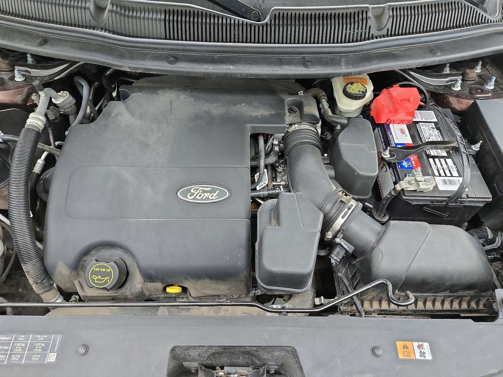 2015 Ford Explorer XLT - Photo 23