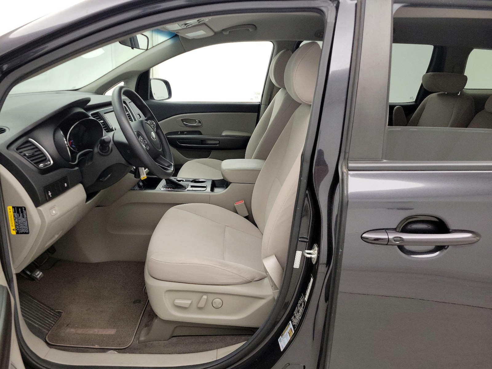 Power Seat(s) & Side Airbags