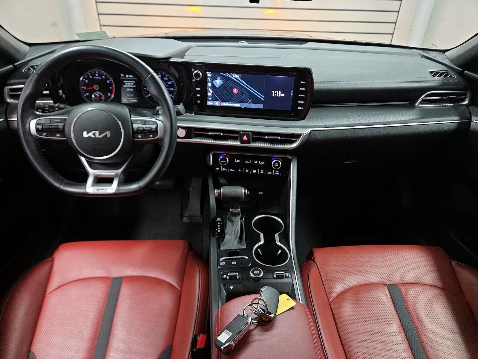 2024 Kia K5 GT-Line - Photo 10