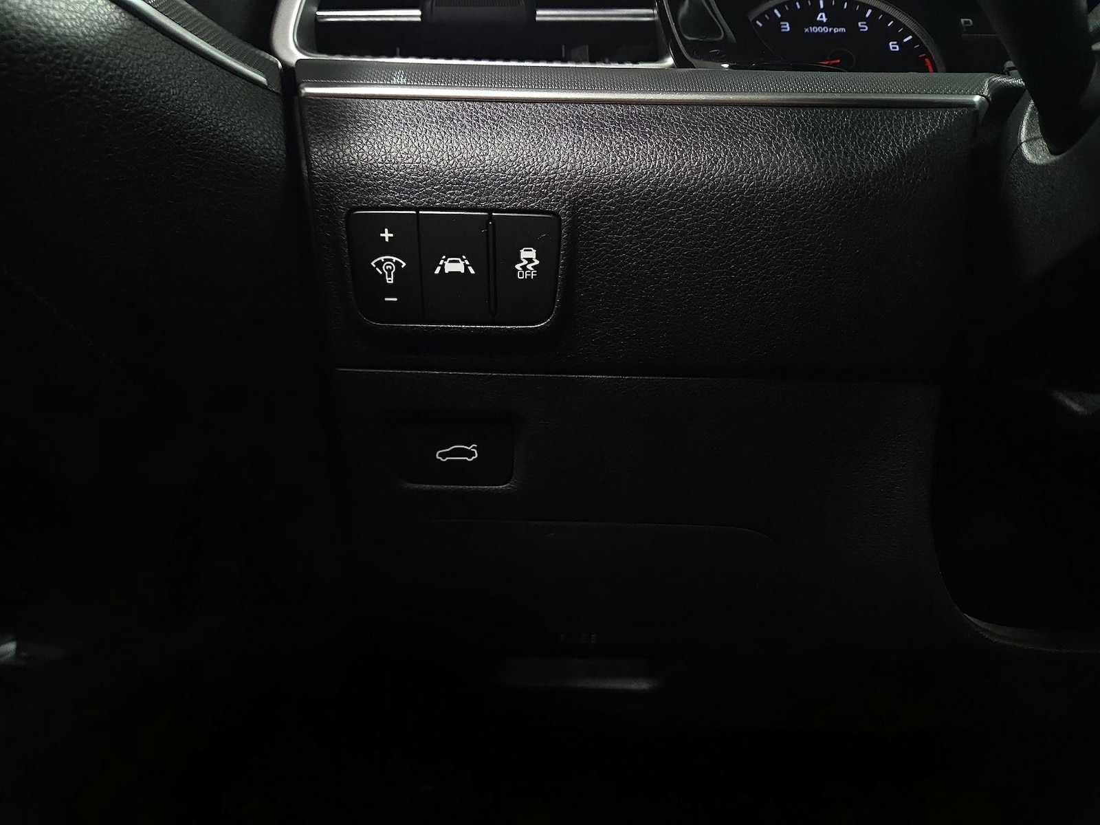 2024 Kia K5 GT-Line - Photo 14