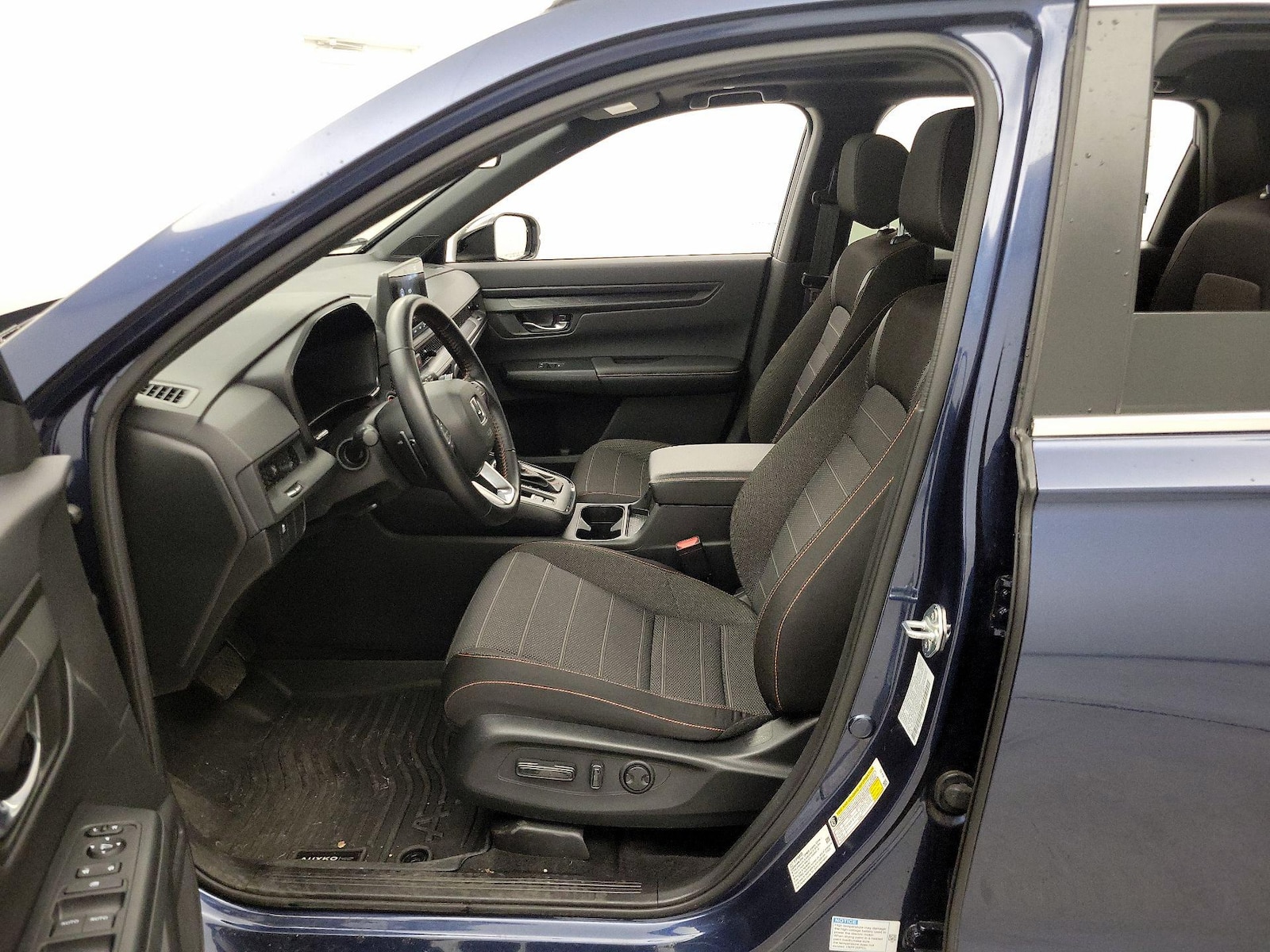 2025 Honda CR-V Sport - Photo 12