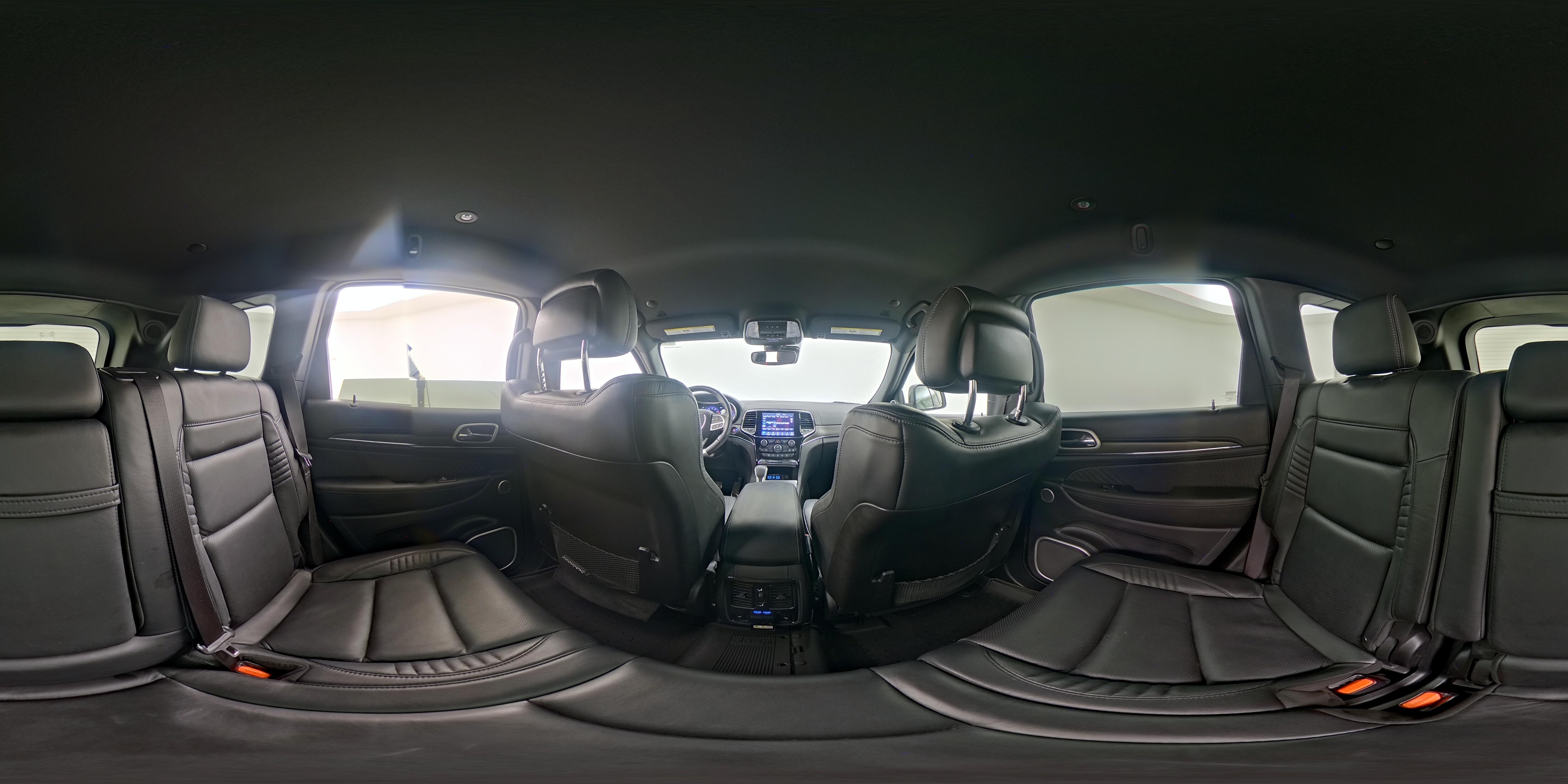 2021 Jeep Grand Cherokee SRT - Photo 26