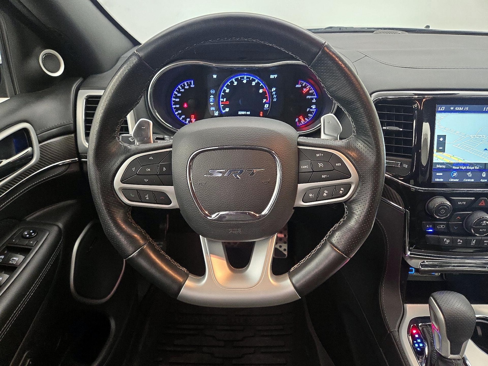 2021 Jeep Grand Cherokee SRT - Photo 11