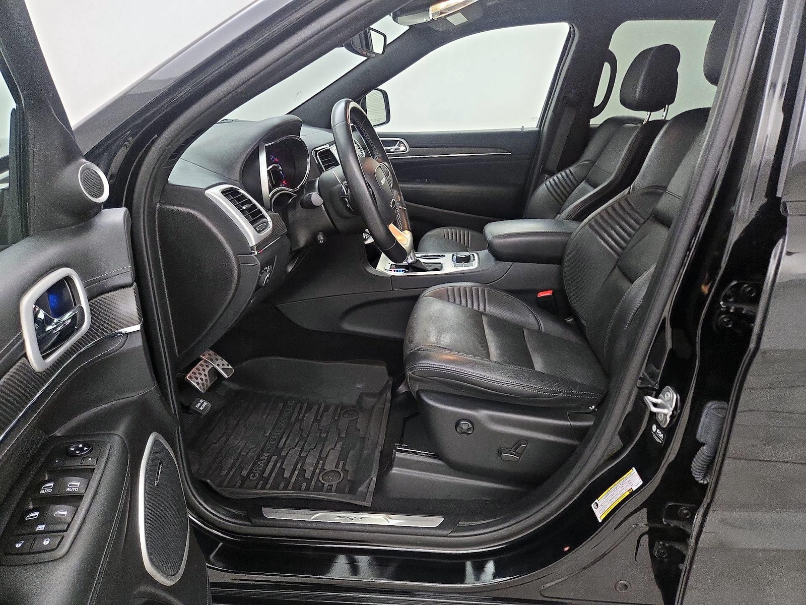 2021 Jeep Grand Cherokee SRT - Photo 12