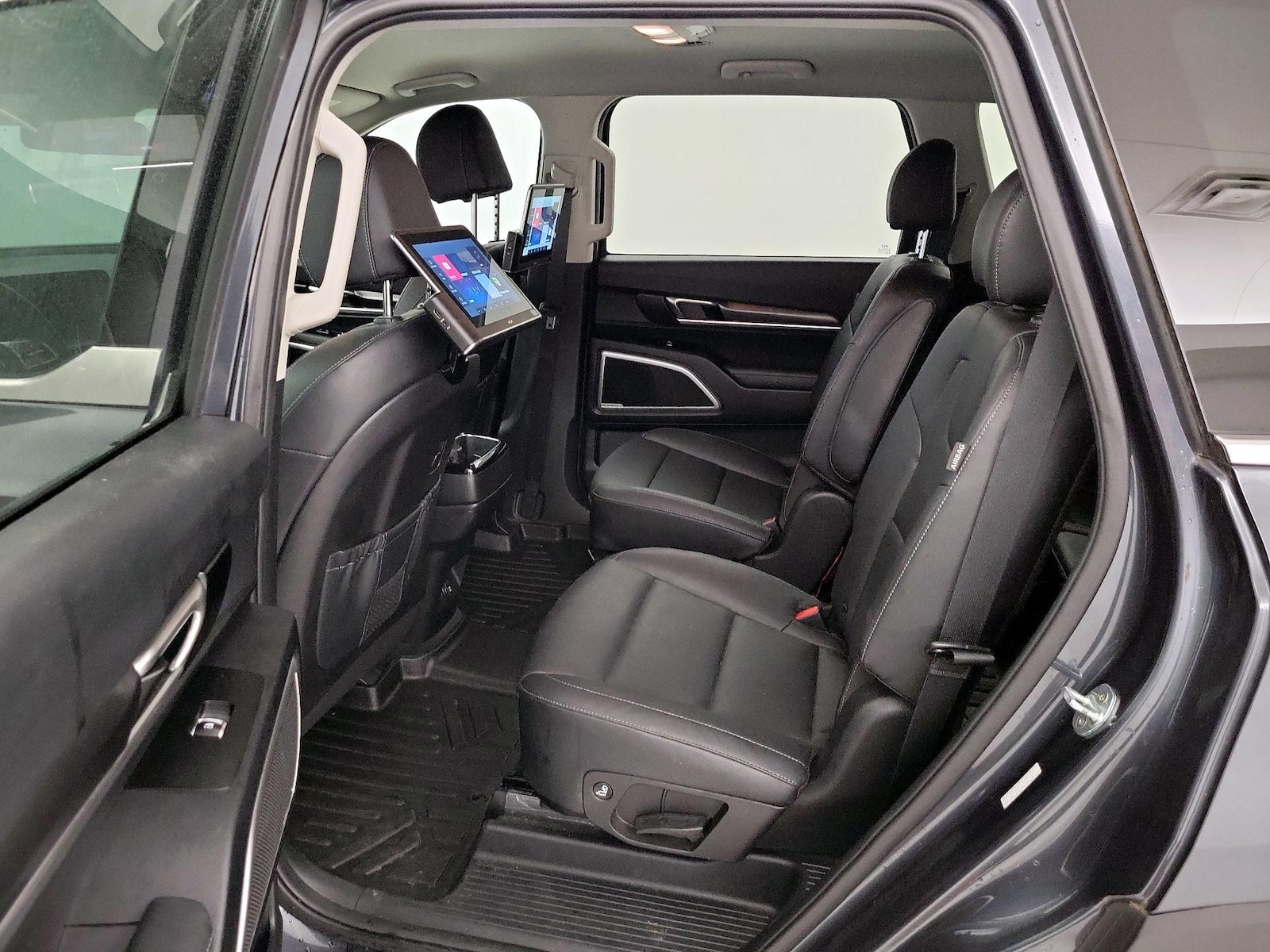 Rear Air Conditioning