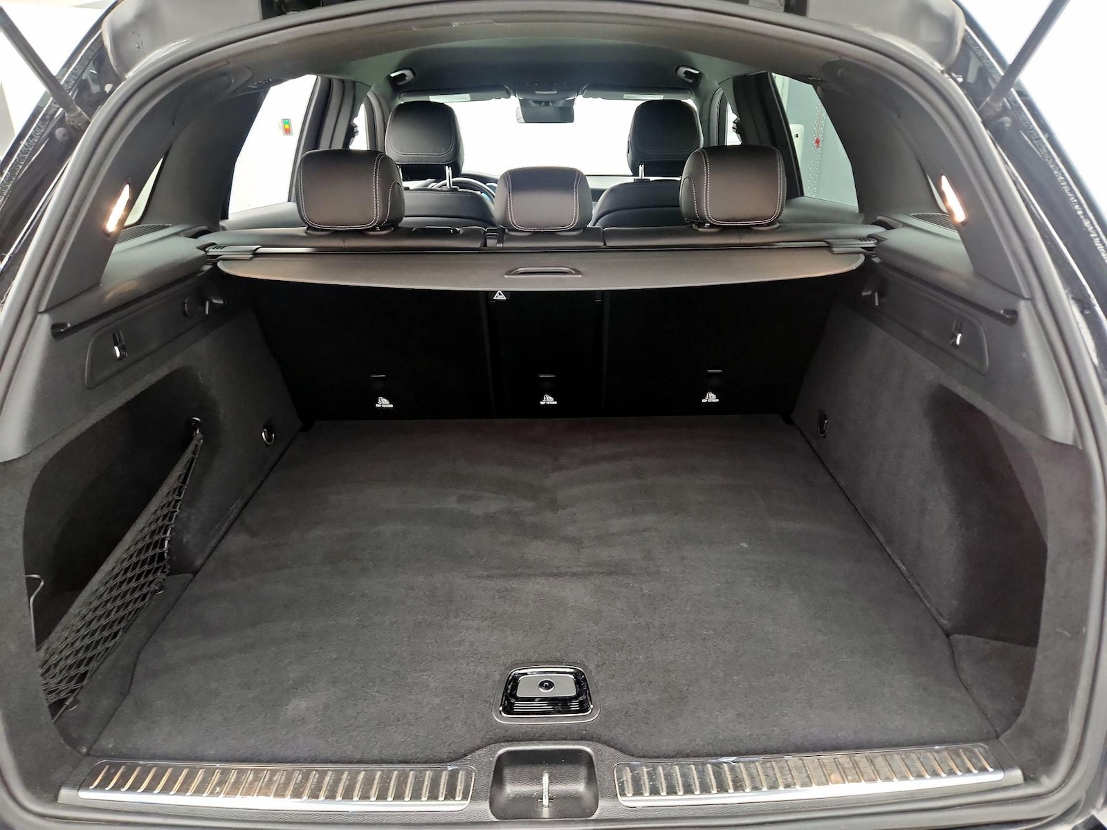 2022 Mercedes-Benz GLC GLC300 - Photo 20
