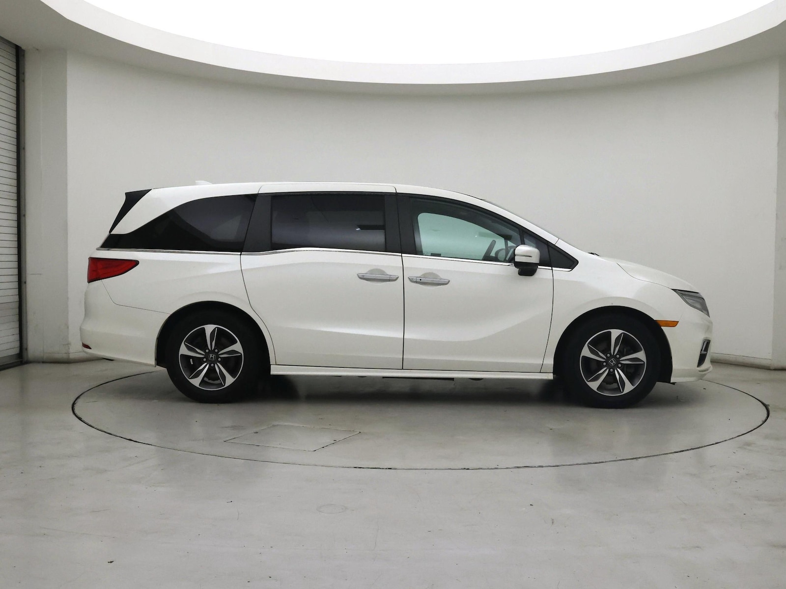 2019 Honda Odyssey Touring - Photo 8