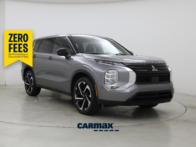 Silver 2022 Mitsubishi Outlander SUV / Crossover Front-Wheel Drive Automatic