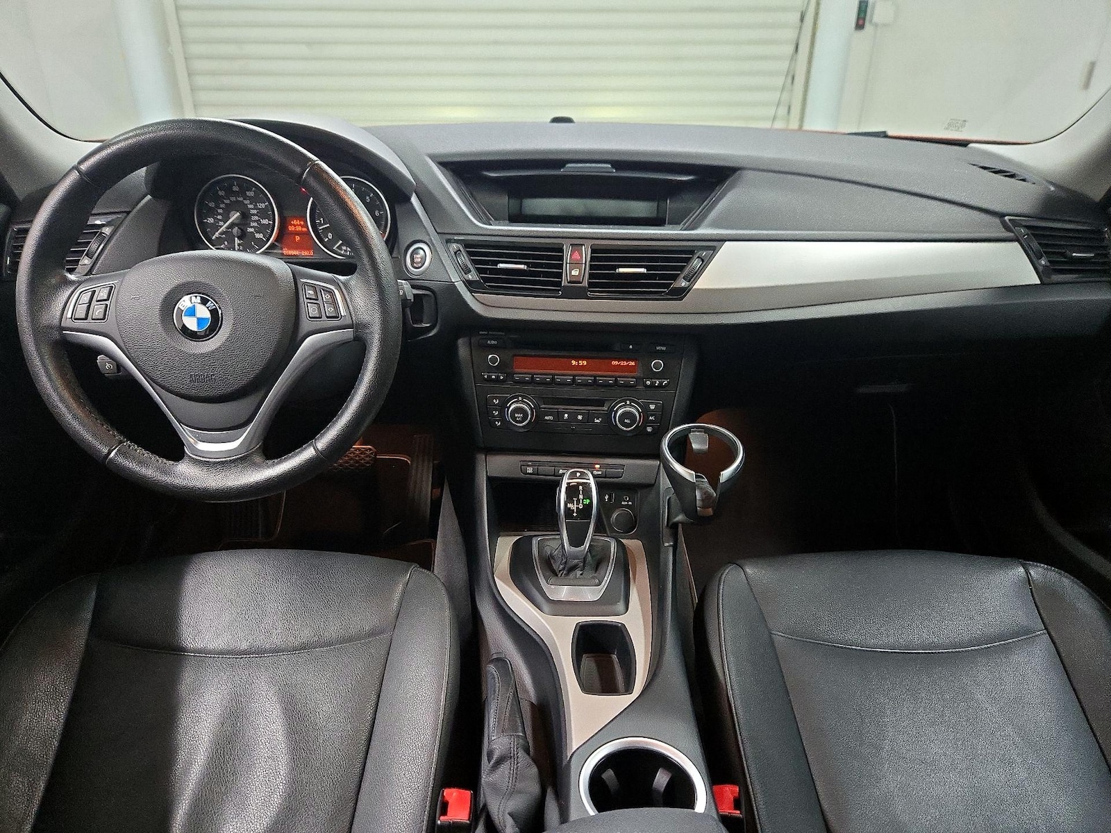 2015 BMW X1 28i - Photo 10