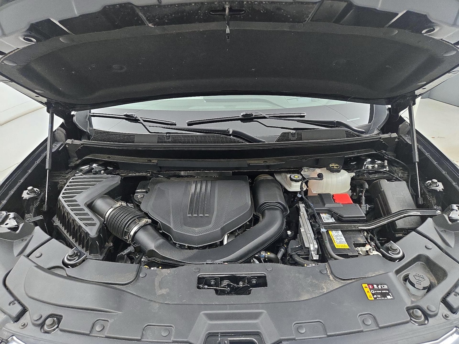 2024 GMC Acadia Denali - Photo 26