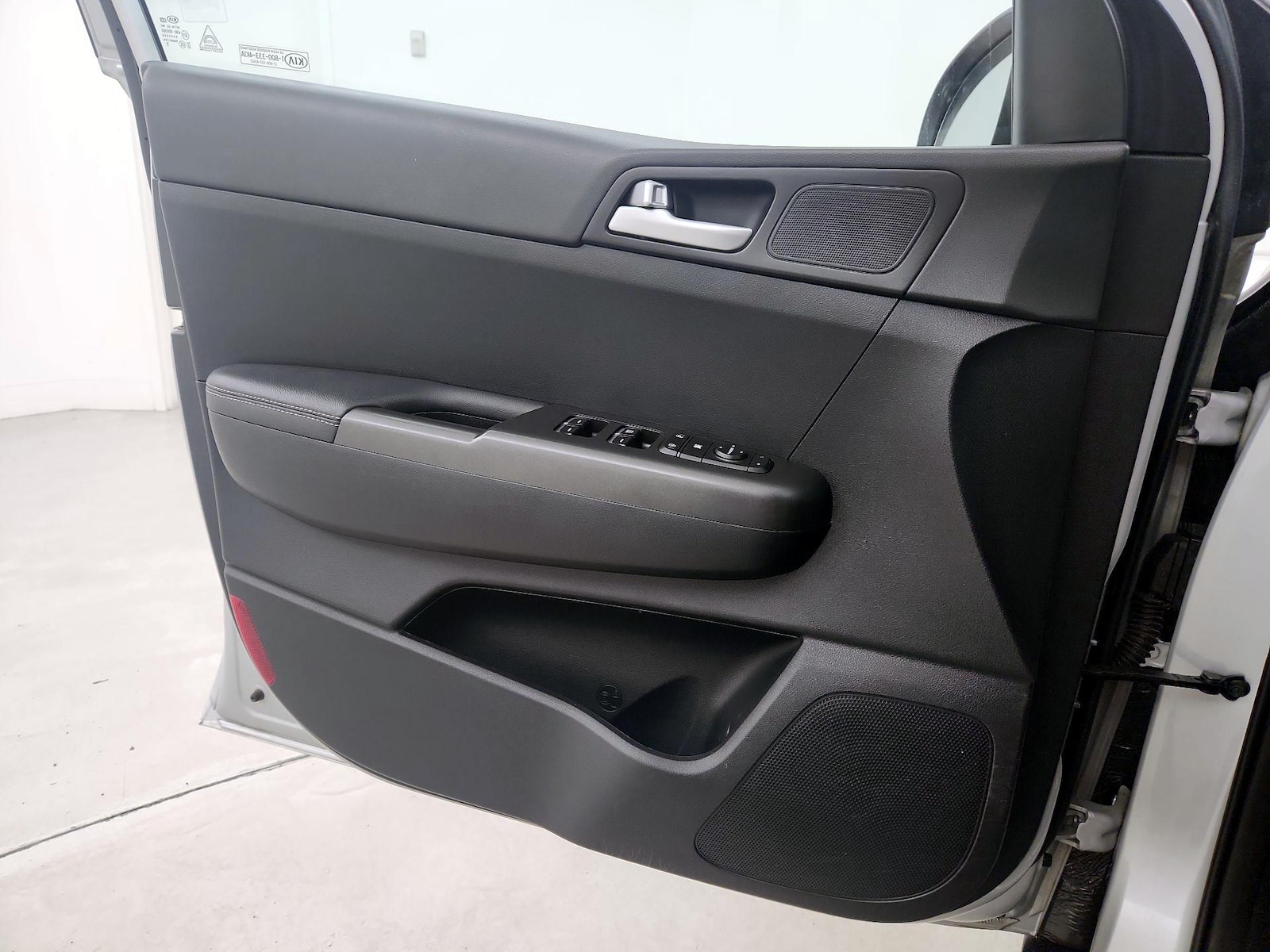 2021 Kia Sportage LX - Photo 13