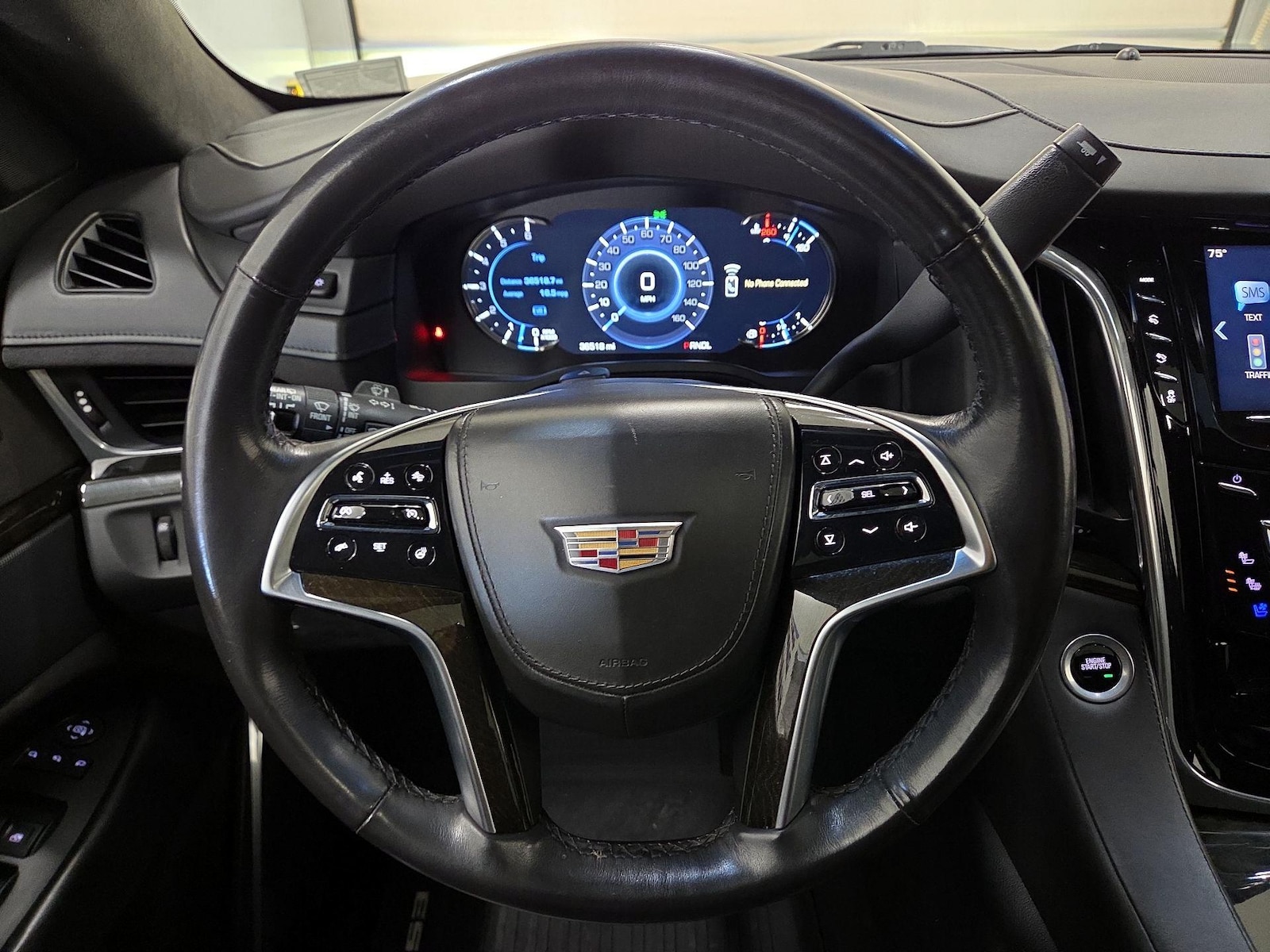 2018 Cadillac Escalade Platinum - Photo 11