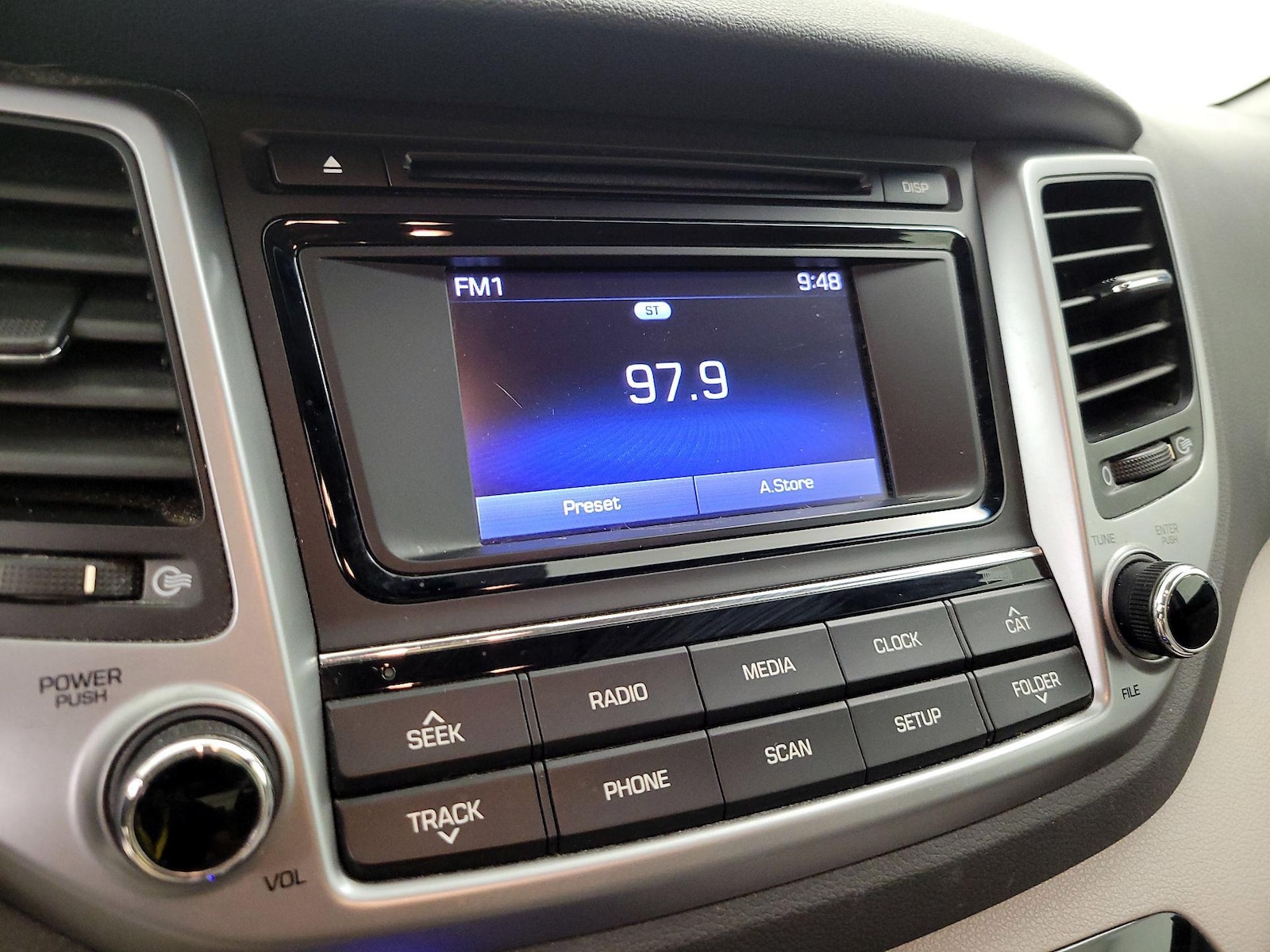 2016 Hyundai Tucson Sport - Photo 16