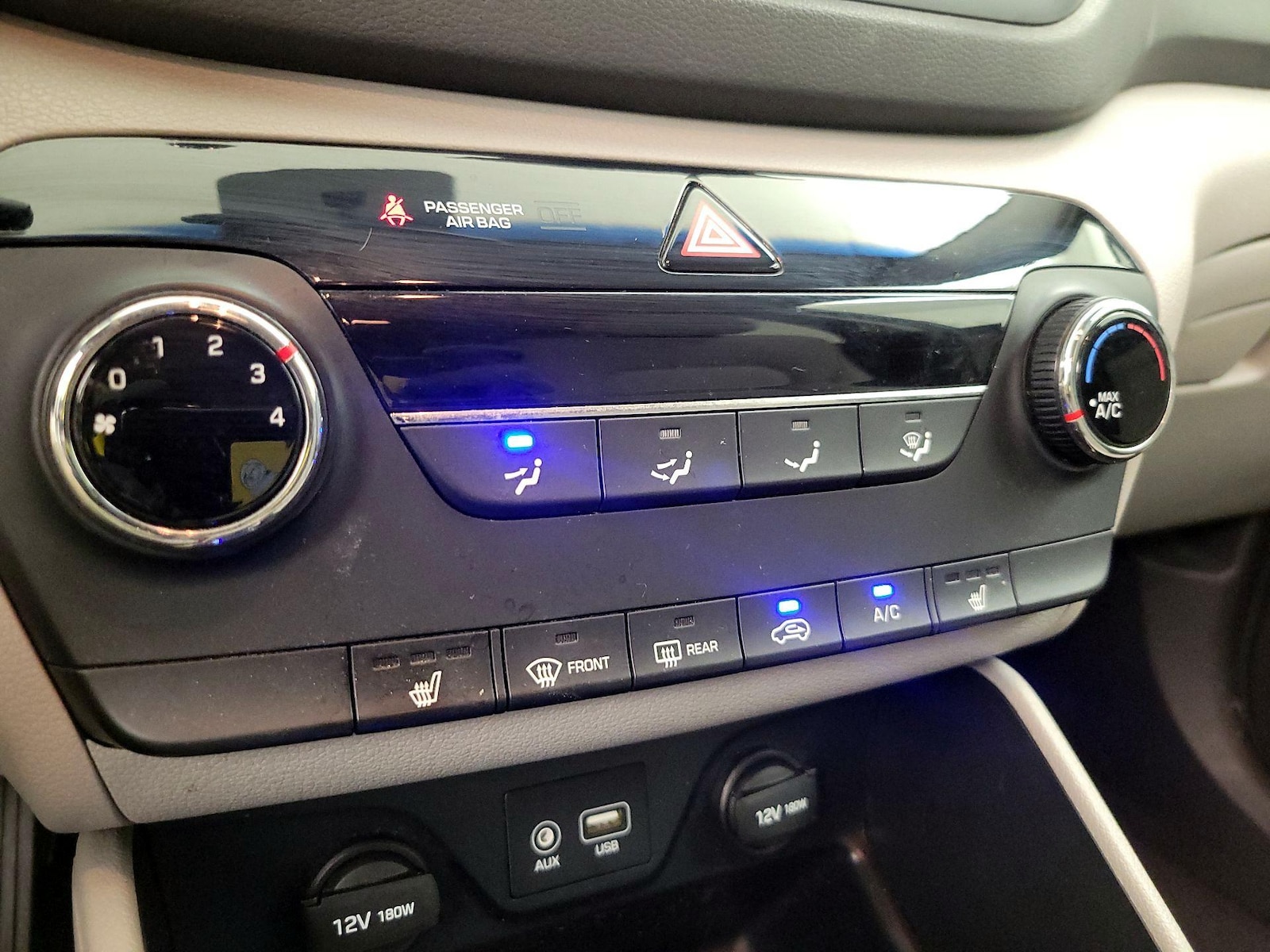 2016 Hyundai Tucson Sport - Photo 17