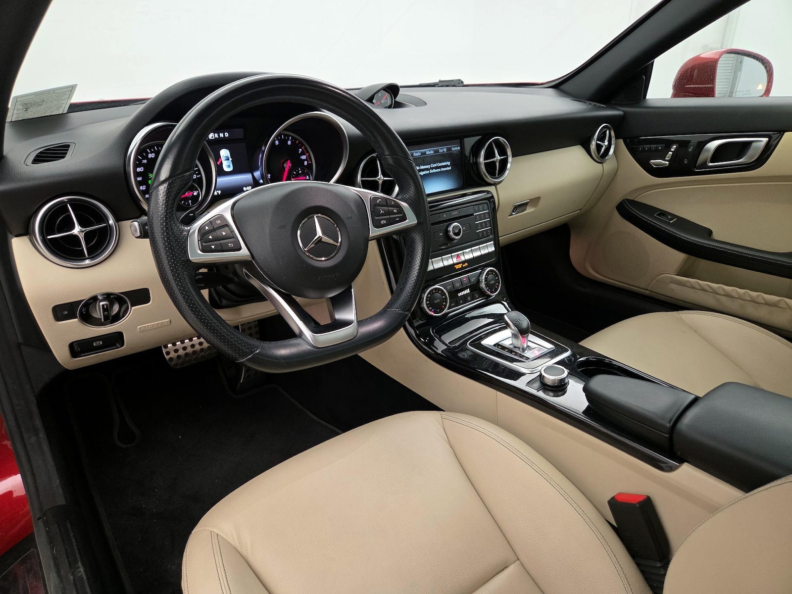 2019 Mercedes-Benz SLC Roadster SLC300 - Photo 10