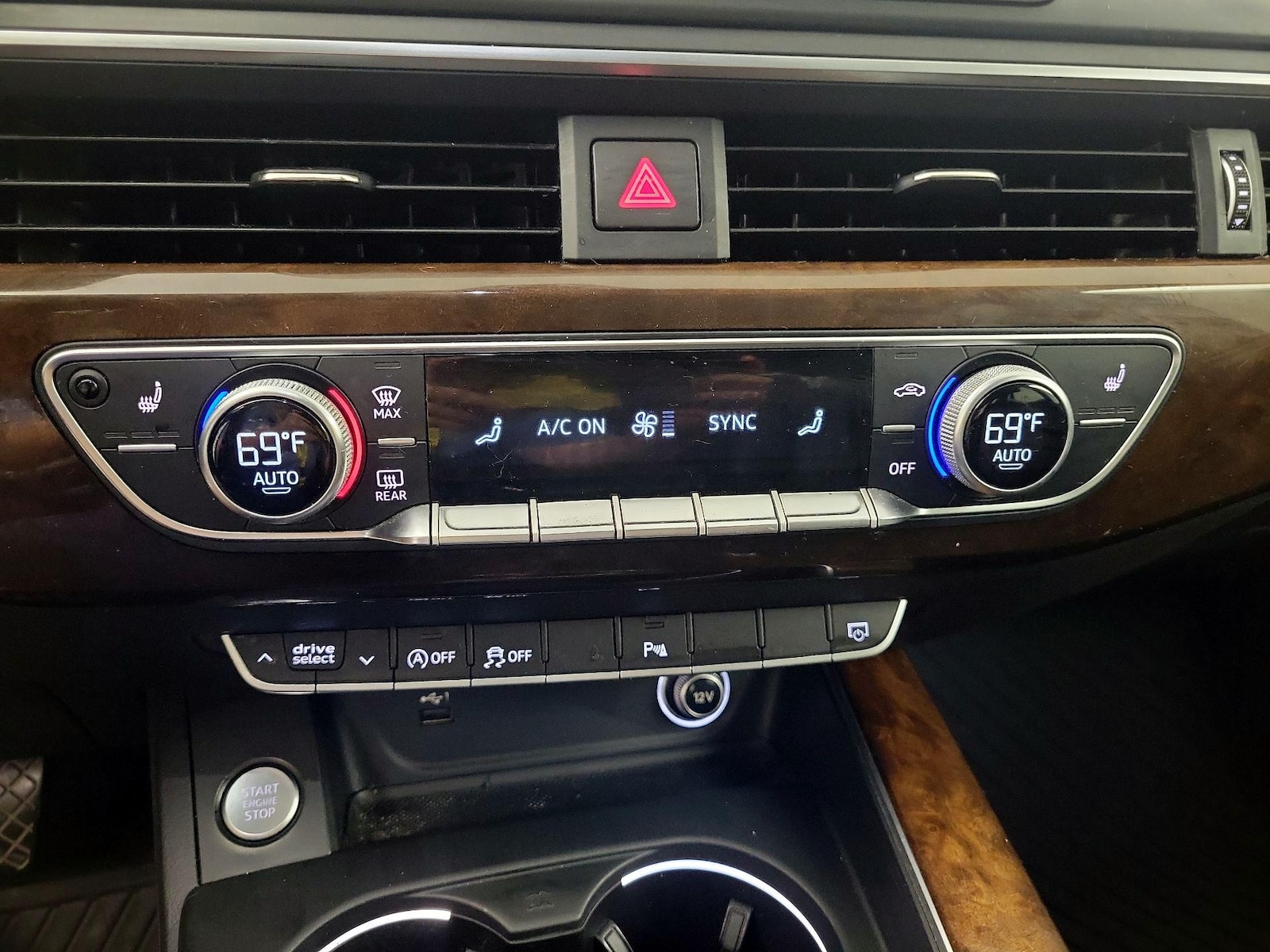 2018 Audi A4 Premium Plus - Photo 16