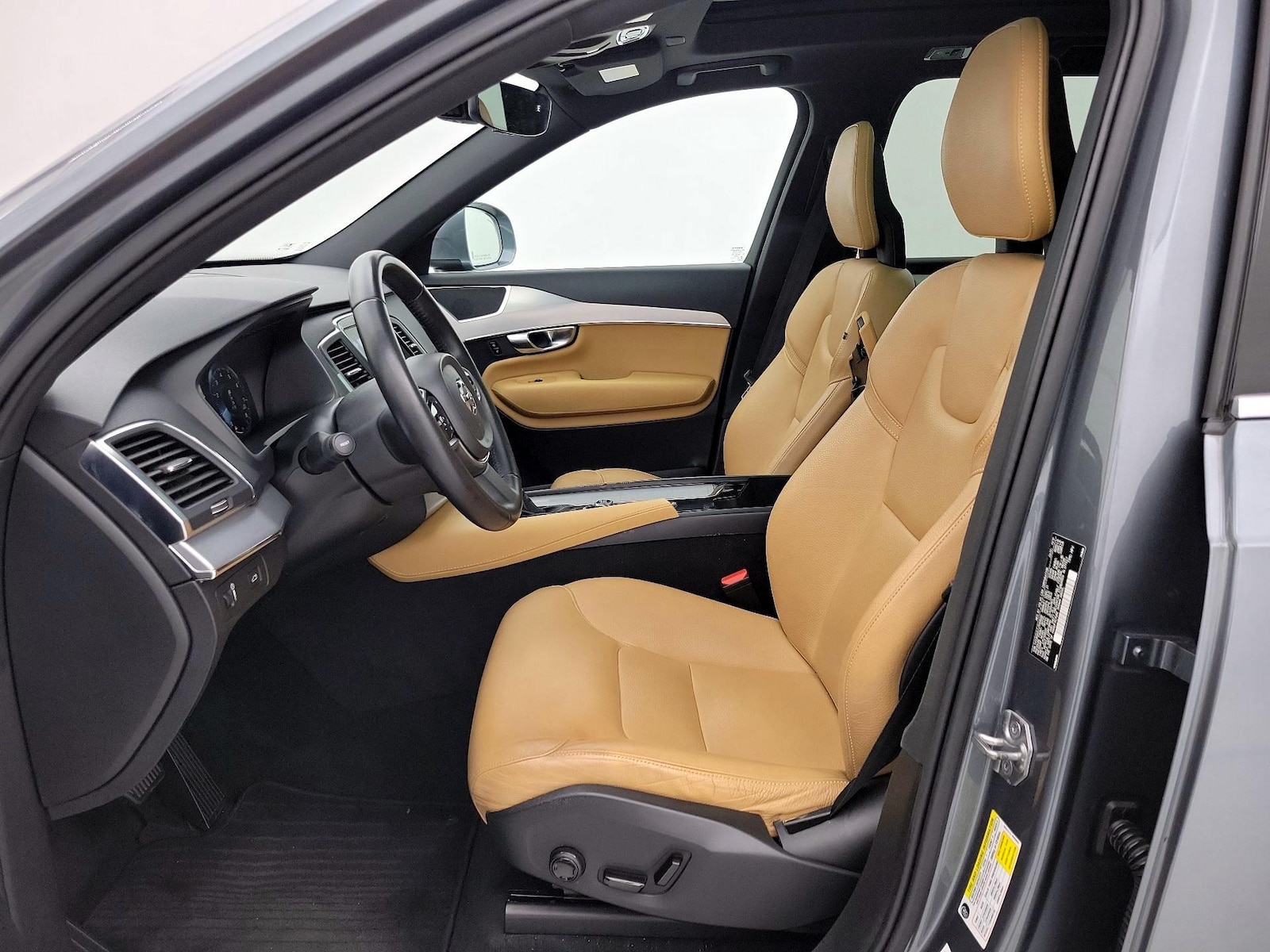 Power Seat(s) & Side Airbags