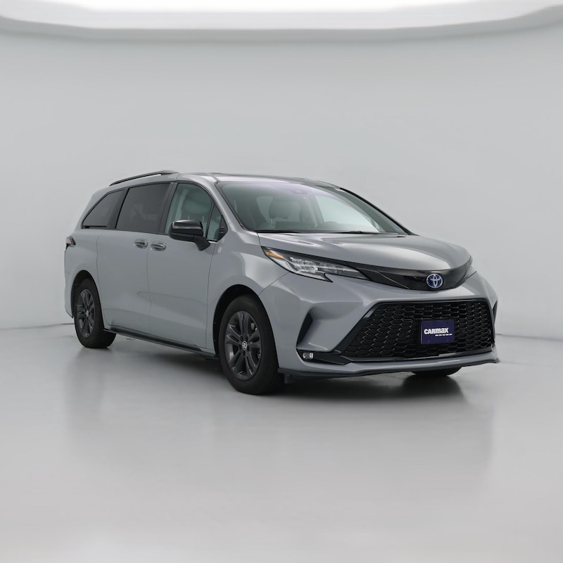 2025 Toyota Sienna XSE
