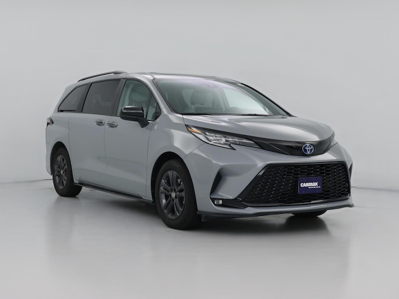 2025 Toyota Sienna XSE
