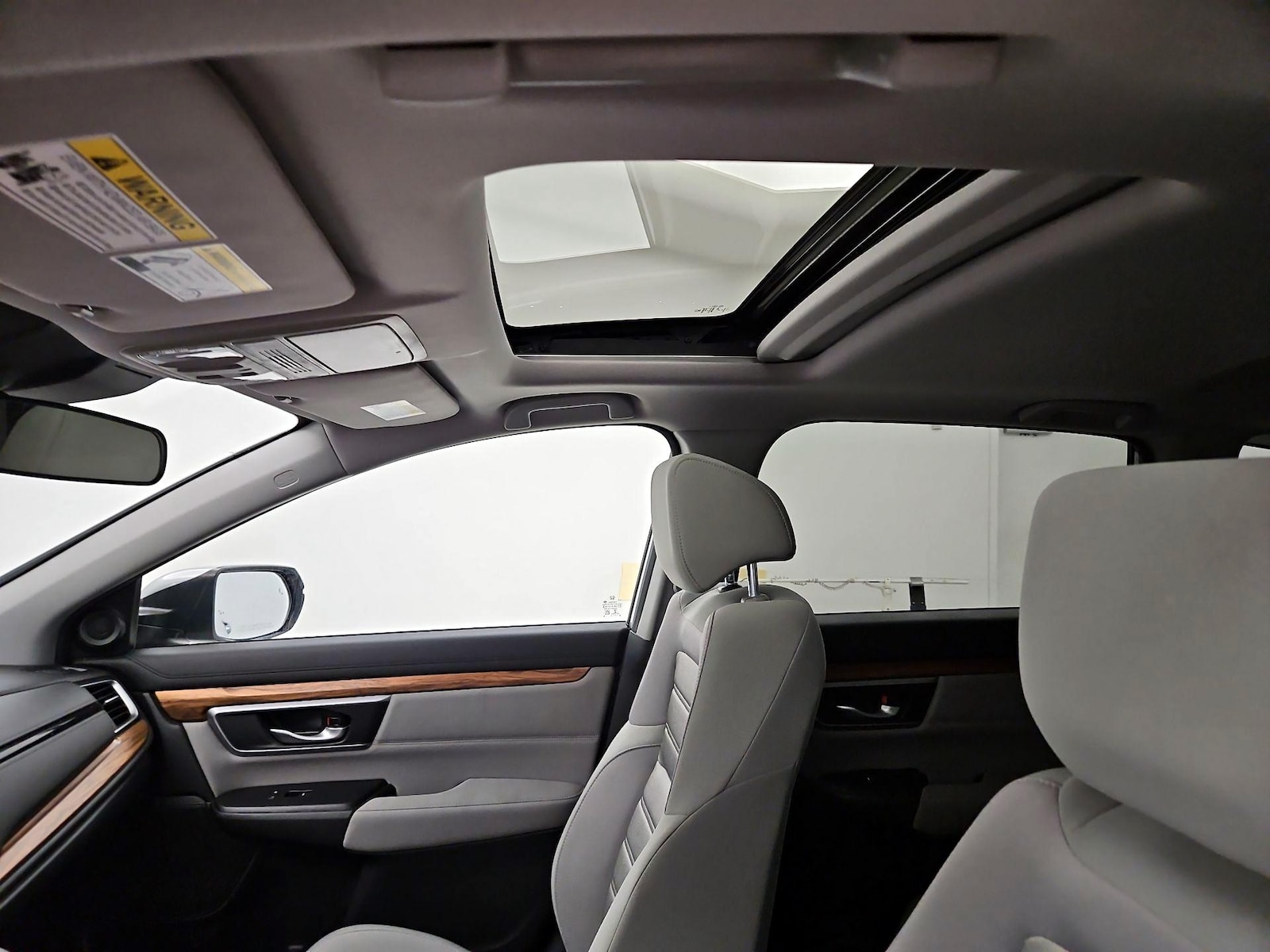 Sunroof(s) & Overhead Airbags