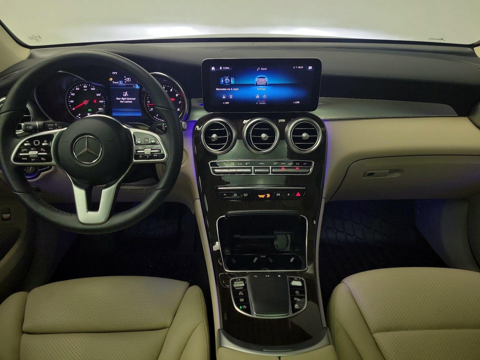 2022 Mercedes-Benz GLC GLC300 - Photo 10