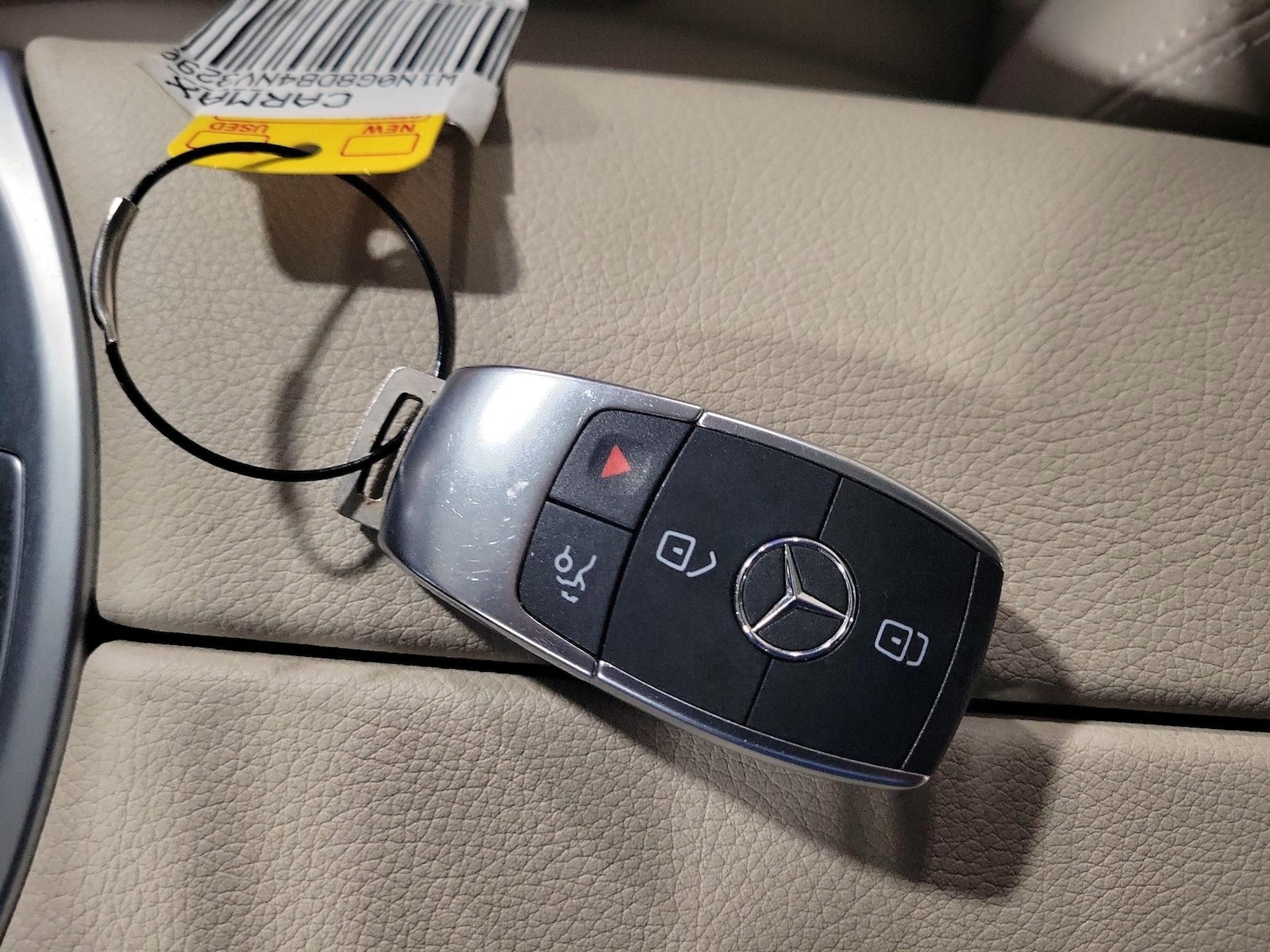 2022 Mercedes-Benz GLC GLC300 - Photo 25